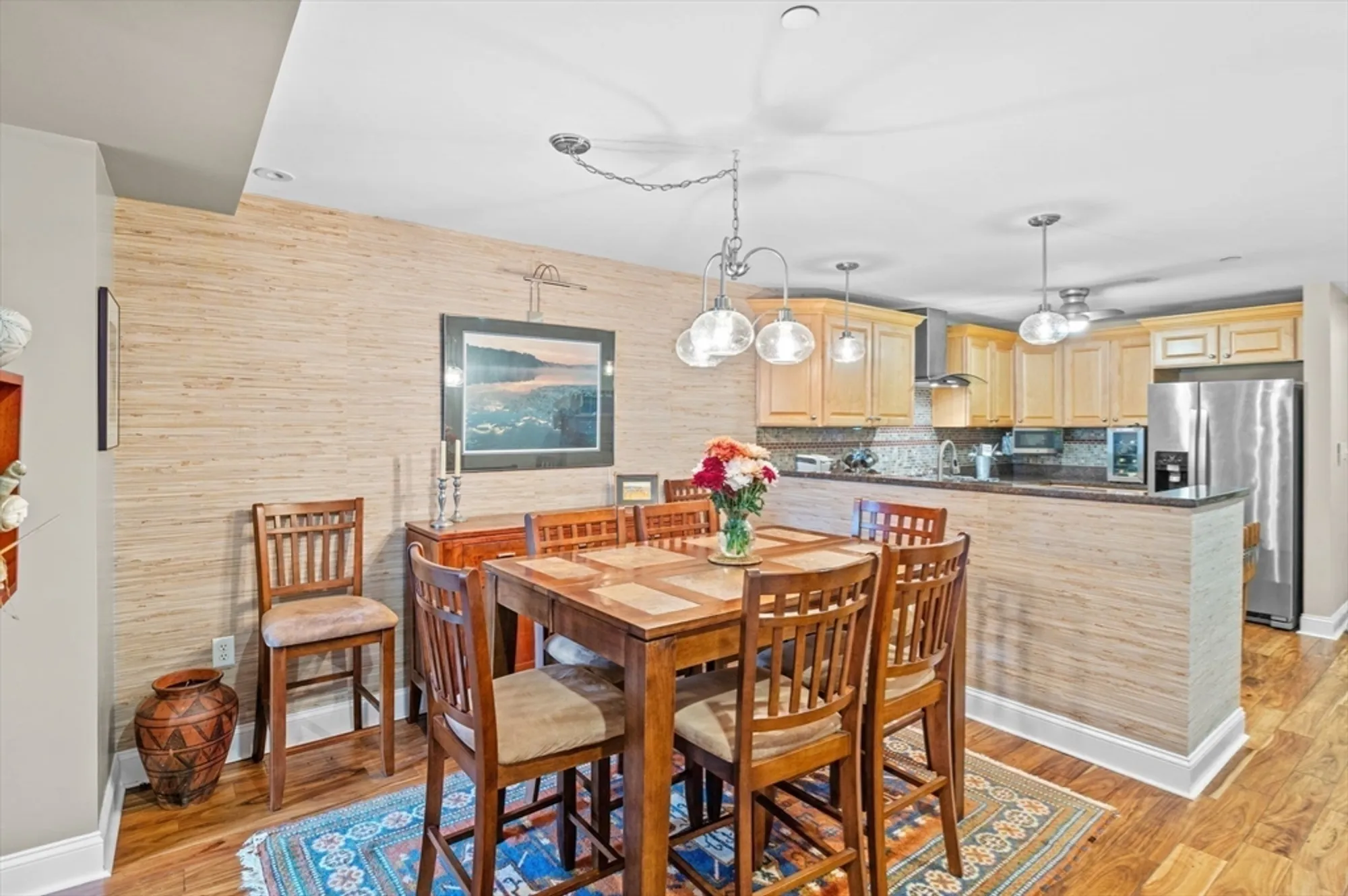 Property Slideshow image 11 of 42 | 60 merrimac st 604, Amesbury, MA, 01913