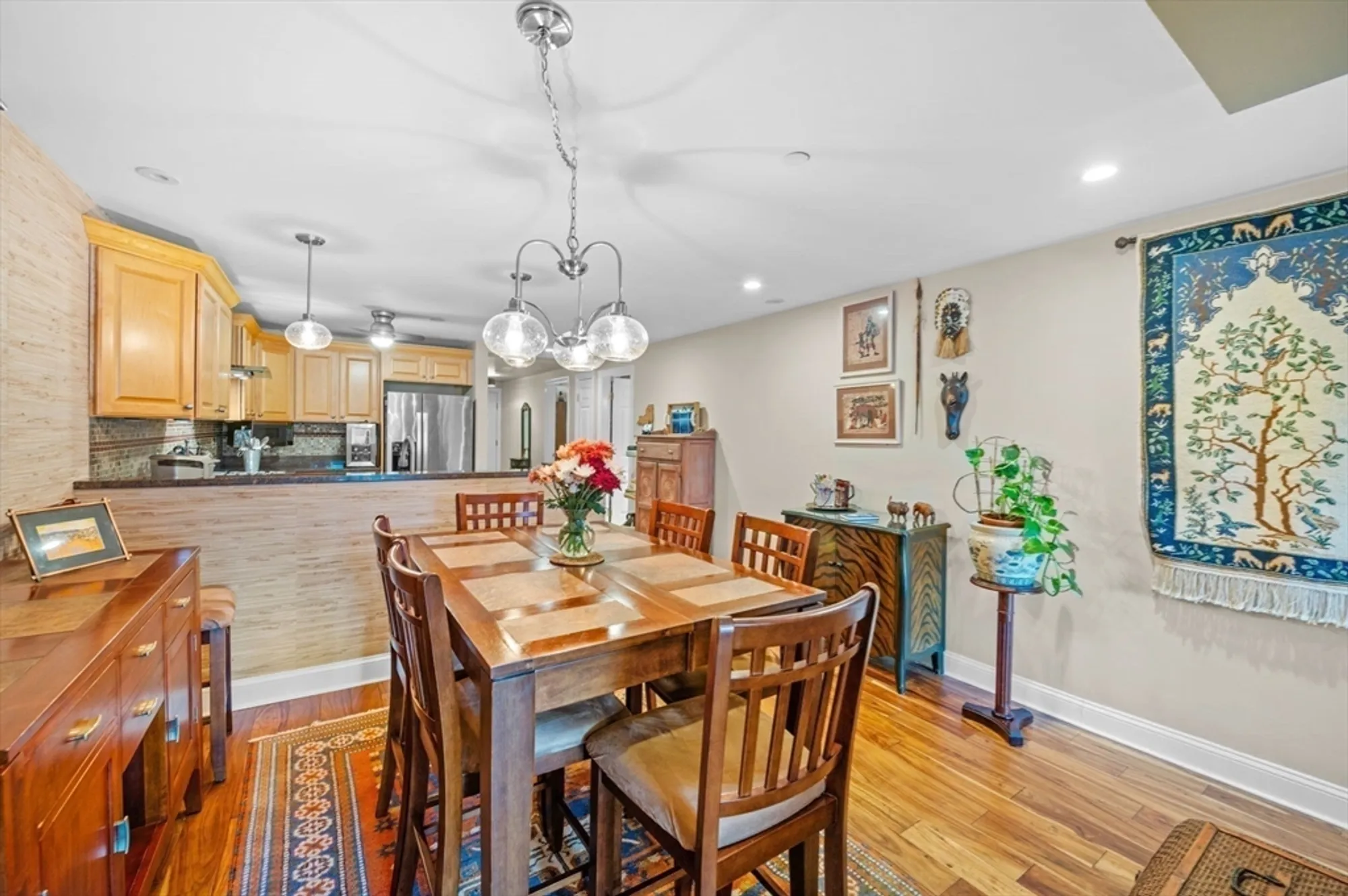 Property Slideshow image 13 of 42 | 60 merrimac st 604, Amesbury, MA, 01913
