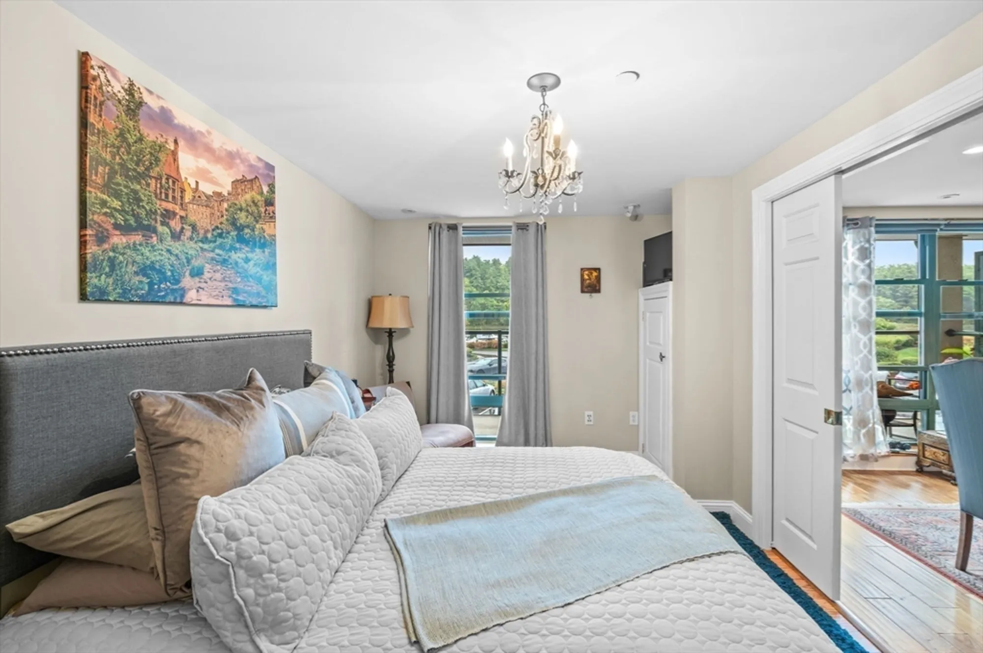 Property Slideshow image 17 of 42 | 60 merrimac st 604, Amesbury, MA, 01913