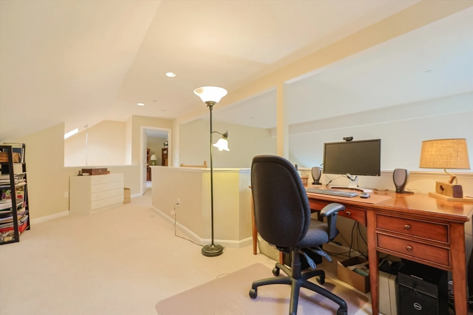 Property Slideshow image 19 of 30 | 5 blossom ct # 5, Westborough, MA, 01581