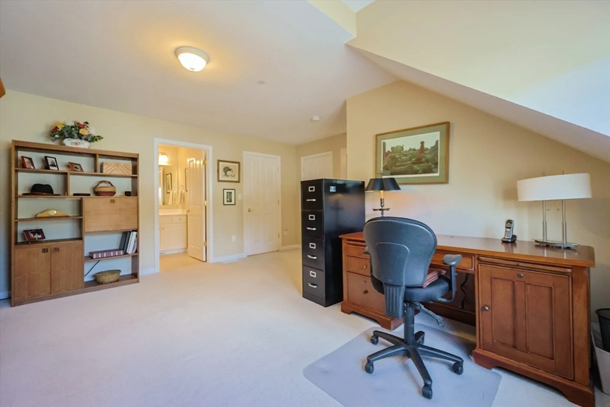 Property Slideshow image 21 of 30 | 5 blossom ct # 5, Westborough, MA, 01581