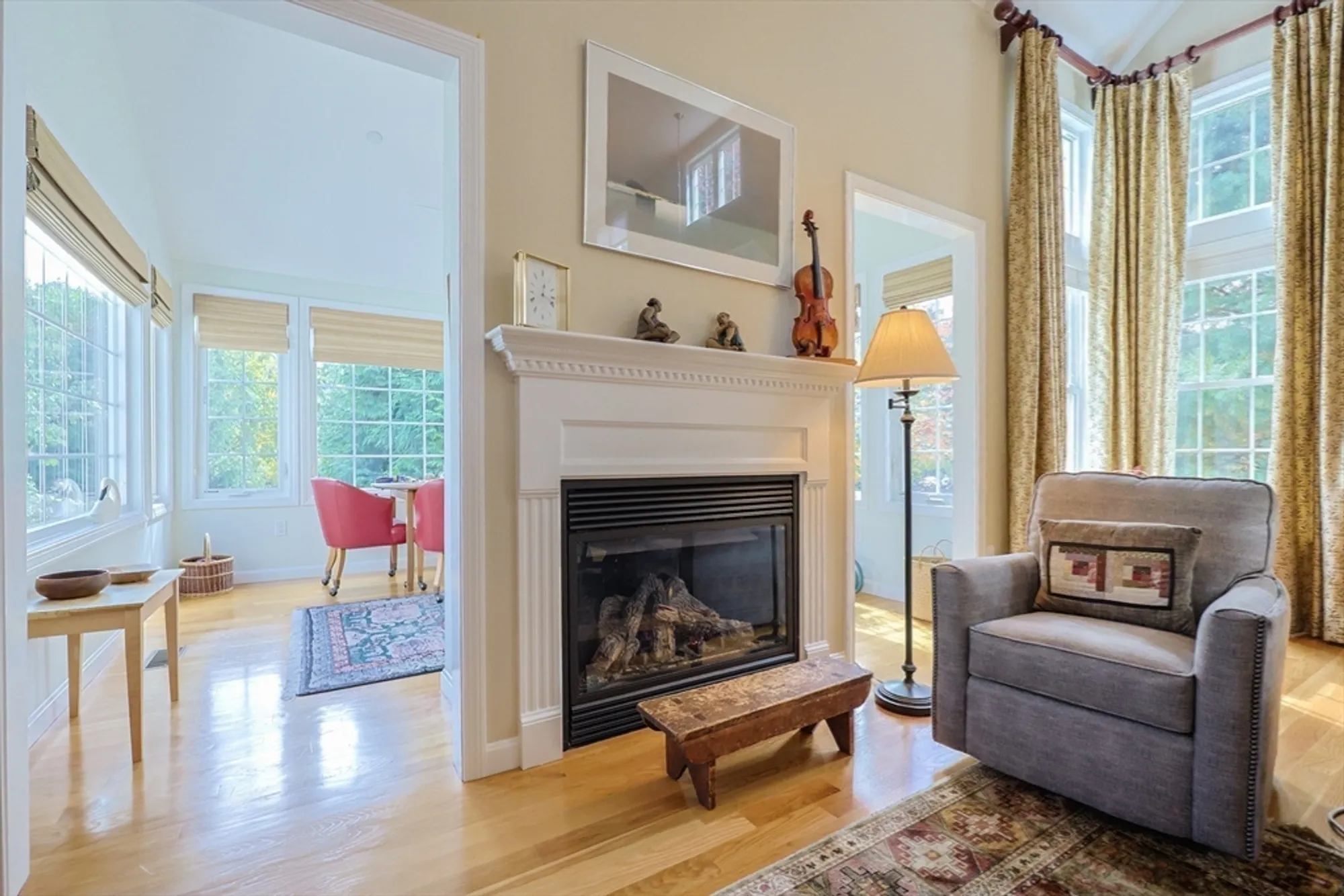 Property Slideshow image 5 of 30 | 5 blossom ct # 5, Westborough, MA, 01581