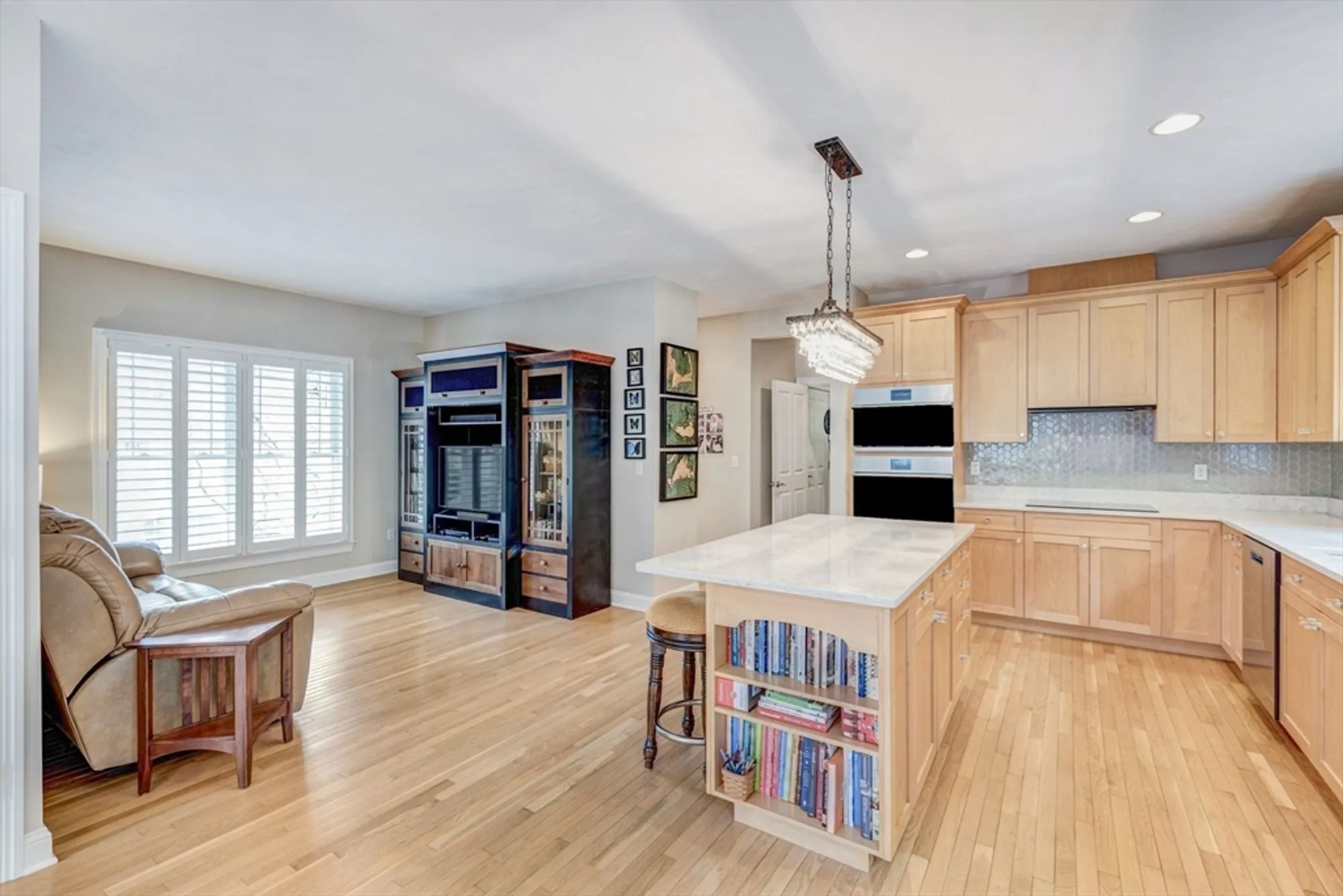 Property Slideshow image 13 of 39 | 17 aberdeen # 17, Plymouth, MA, 02360