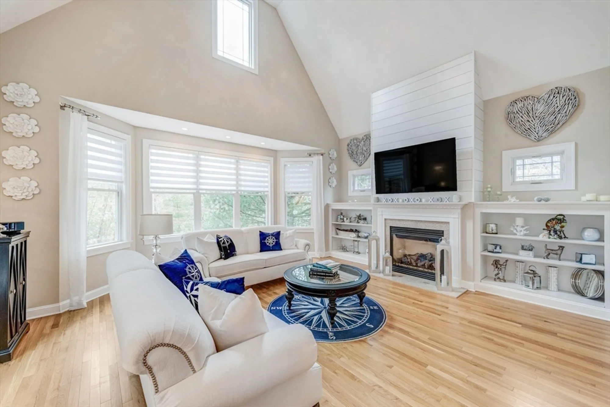 Property Slideshow image 1 of 39 | 17 aberdeen # 17, Plymouth, MA, 02360