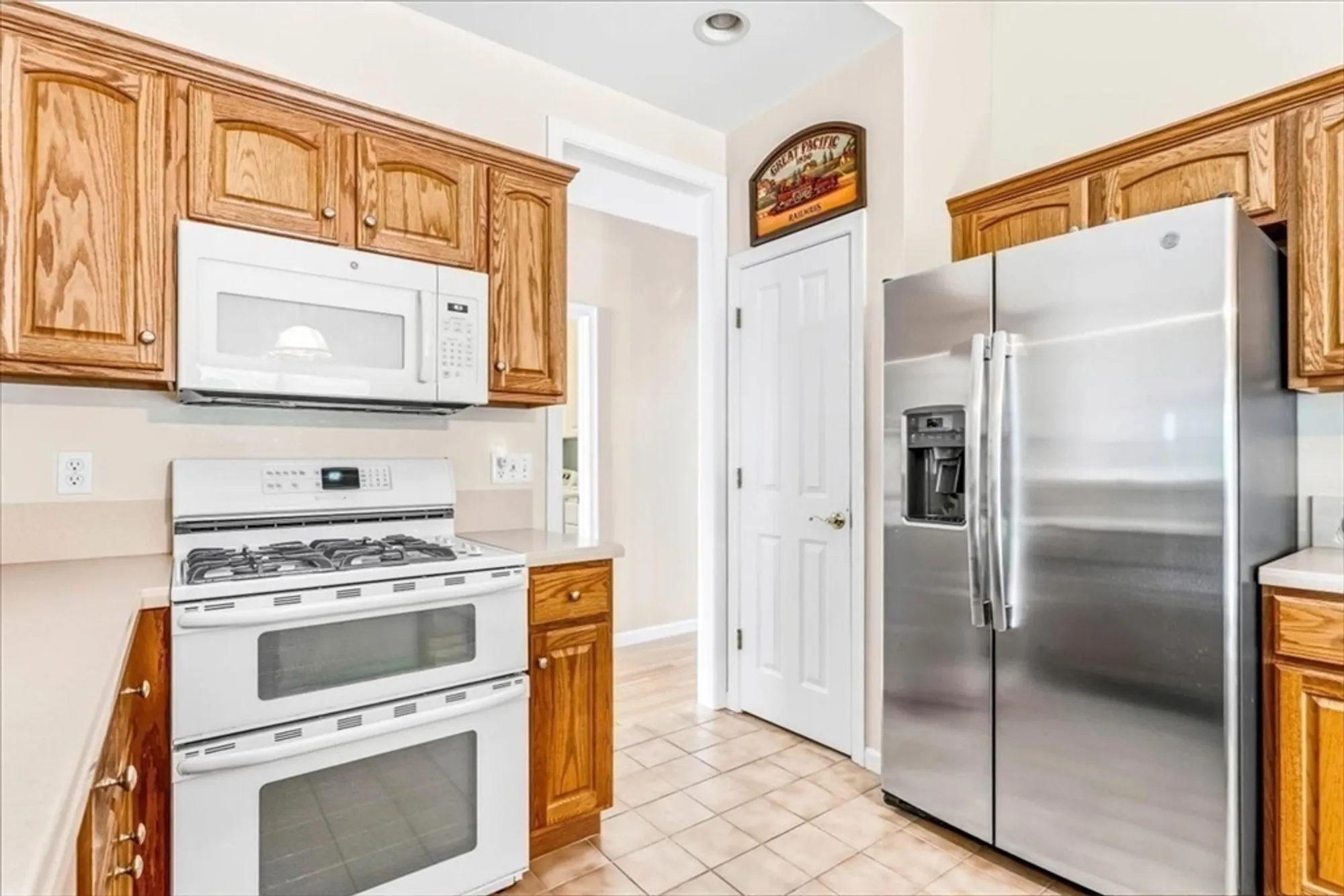 Property Slideshow image 8 of 42 | 27 cross wind, Plymouth, MA, 02360