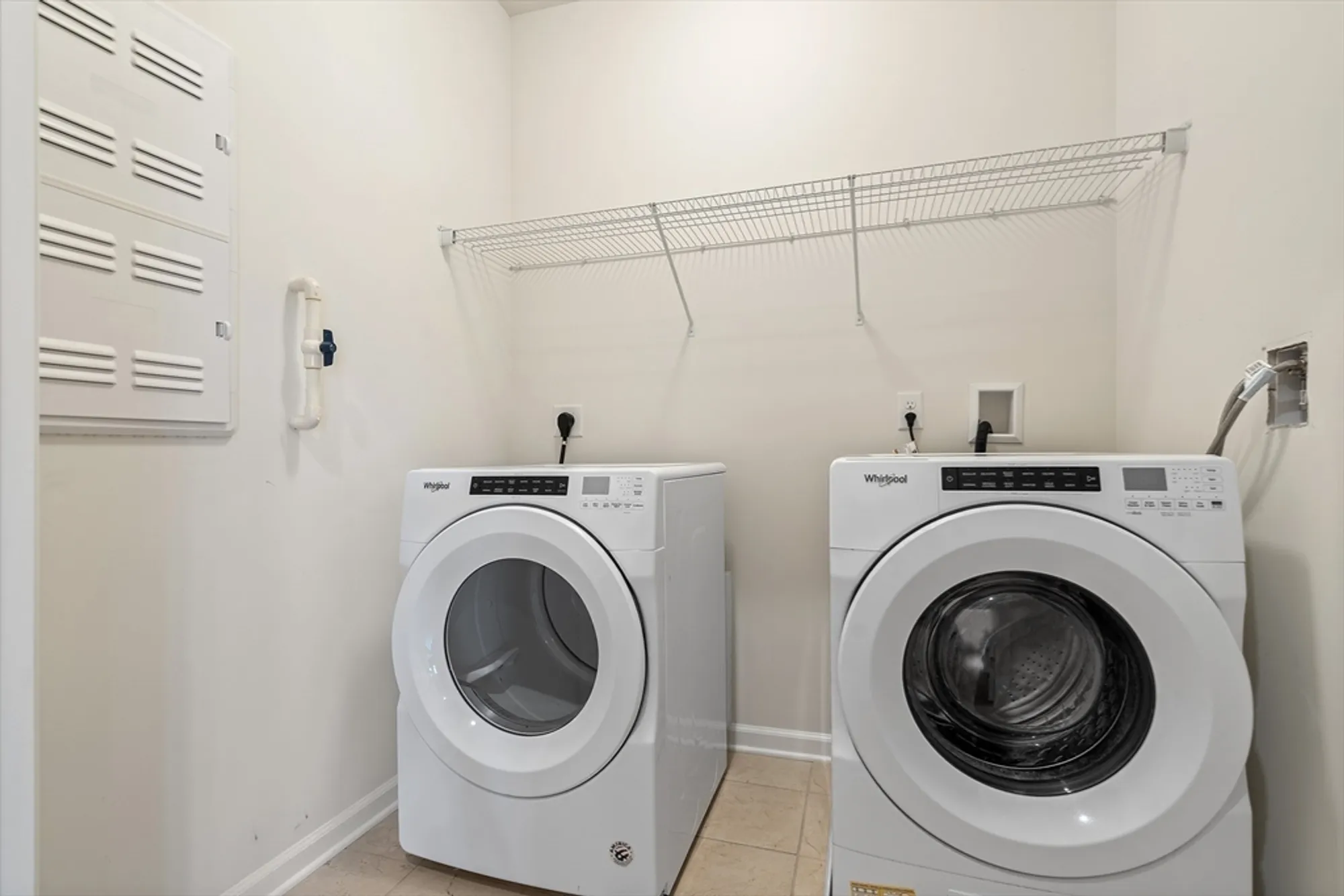 Property Slideshow image 33 of 39 | 11101 peters farm way # 101, Westborough, MA, 01581