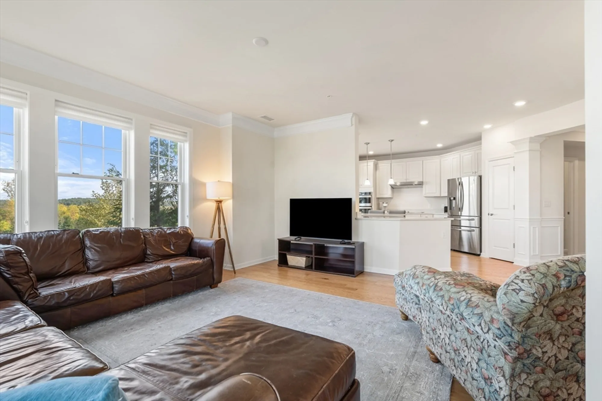 Property Slideshow image 18 of 39 | 11101 peters farm way # 101, Westborough, MA, 01581