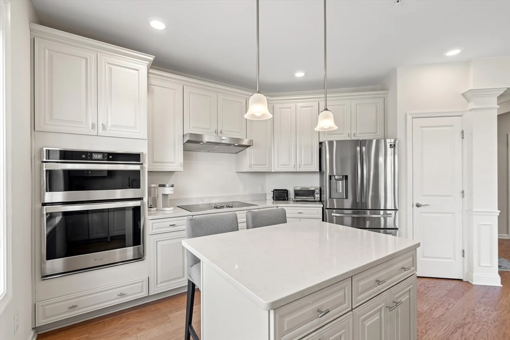 Property Slideshow image 6 of 39 | 11101 peters farm way # 101, Westborough, MA, 01581