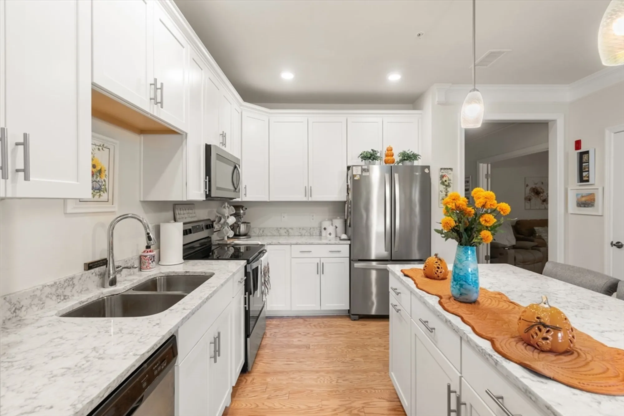 Property Slideshow image 8 of 30 | 4 francis dr 105, Andover, MA, 01810