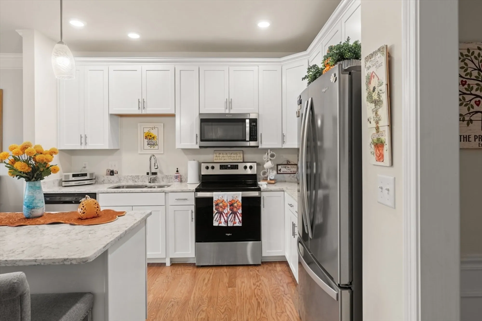 Property Slideshow image 9 of 30 | 4 francis dr 105, Andover, MA, 01810