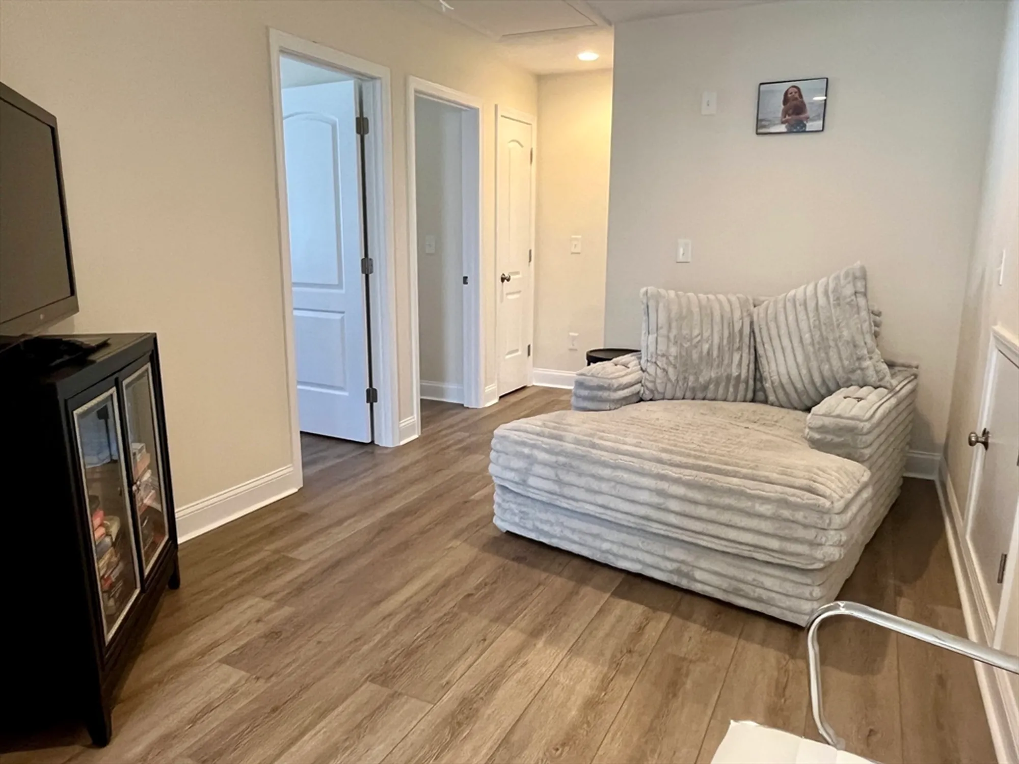 Property Slideshow image 21 of 39 | 27 tea party cir # 27, Holden, MA, 01520