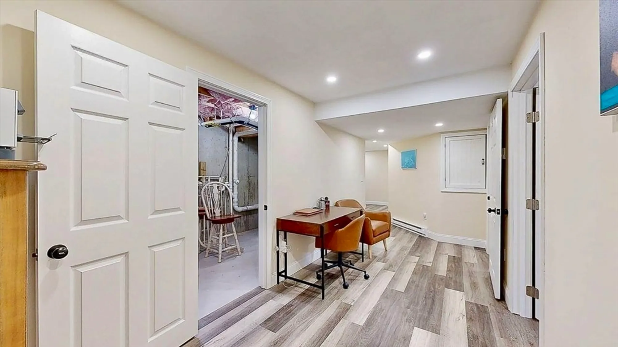 Property Slideshow image 27 of 39 | 27 tea party cir # 27, Holden, MA, 01520