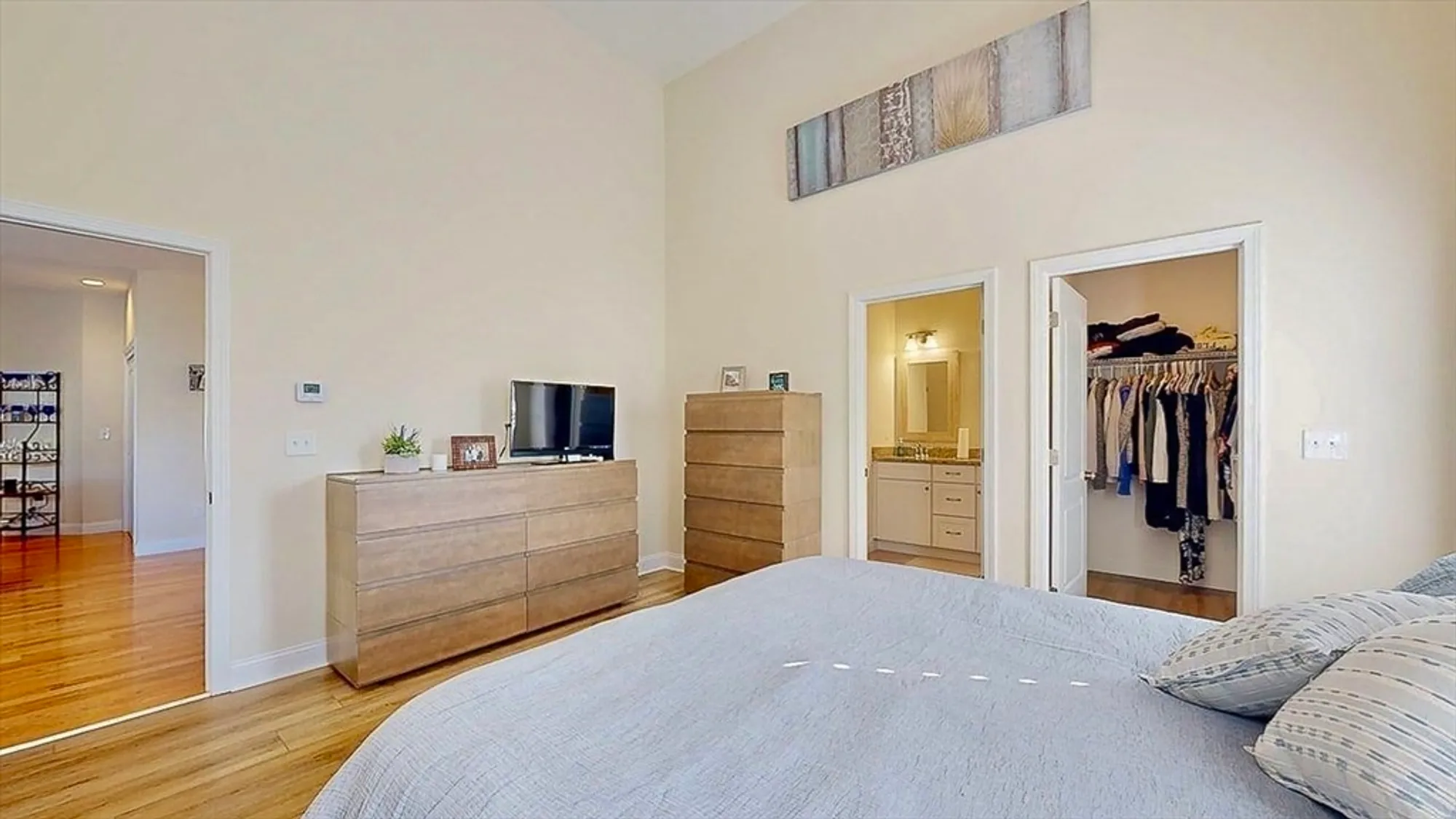 Property Slideshow image 17 of 39 | 27 tea party cir # 27, Holden, MA, 01520