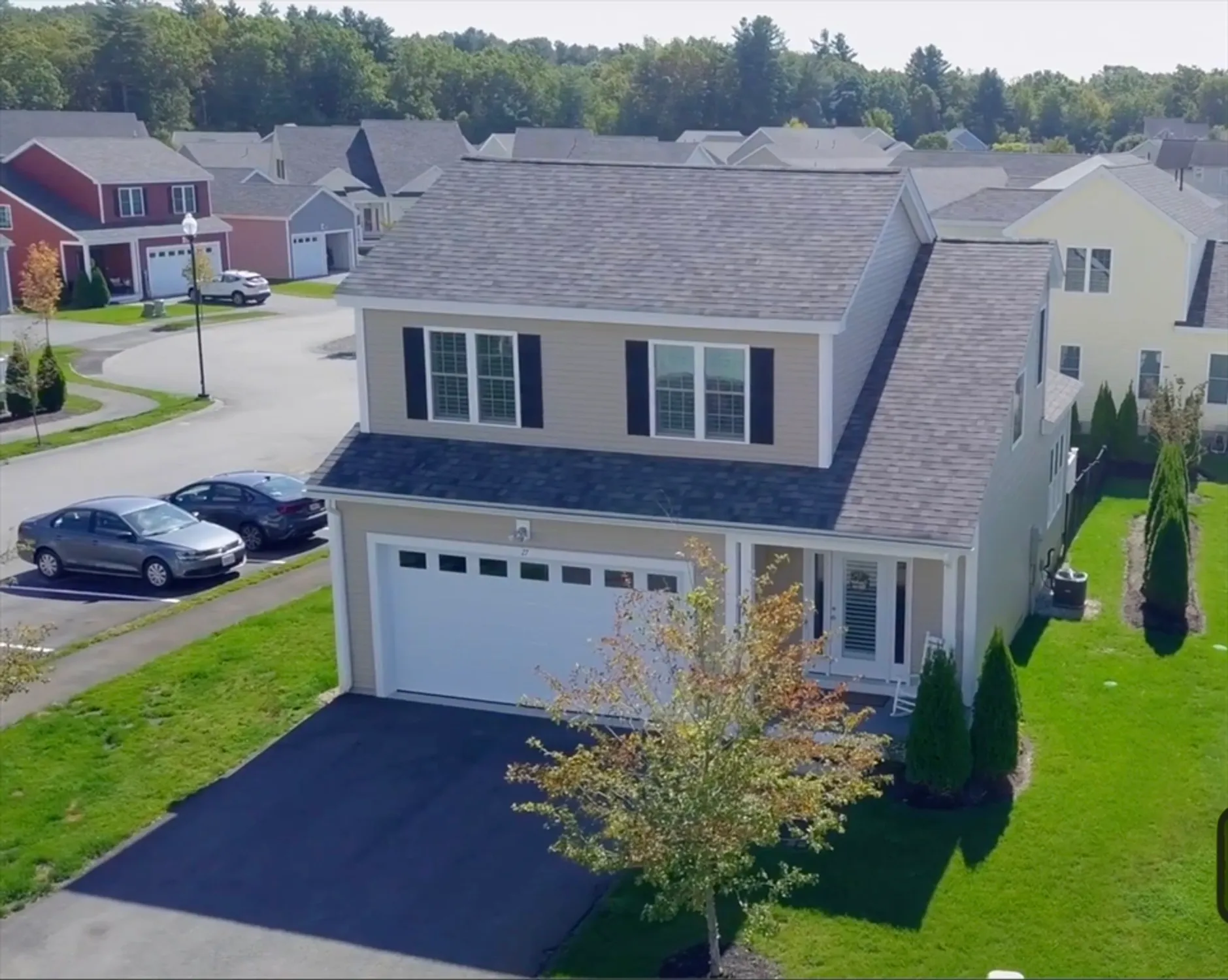 Property Slideshow image 1 of 39 | 27 tea party cir # 27, Holden, MA, 01520