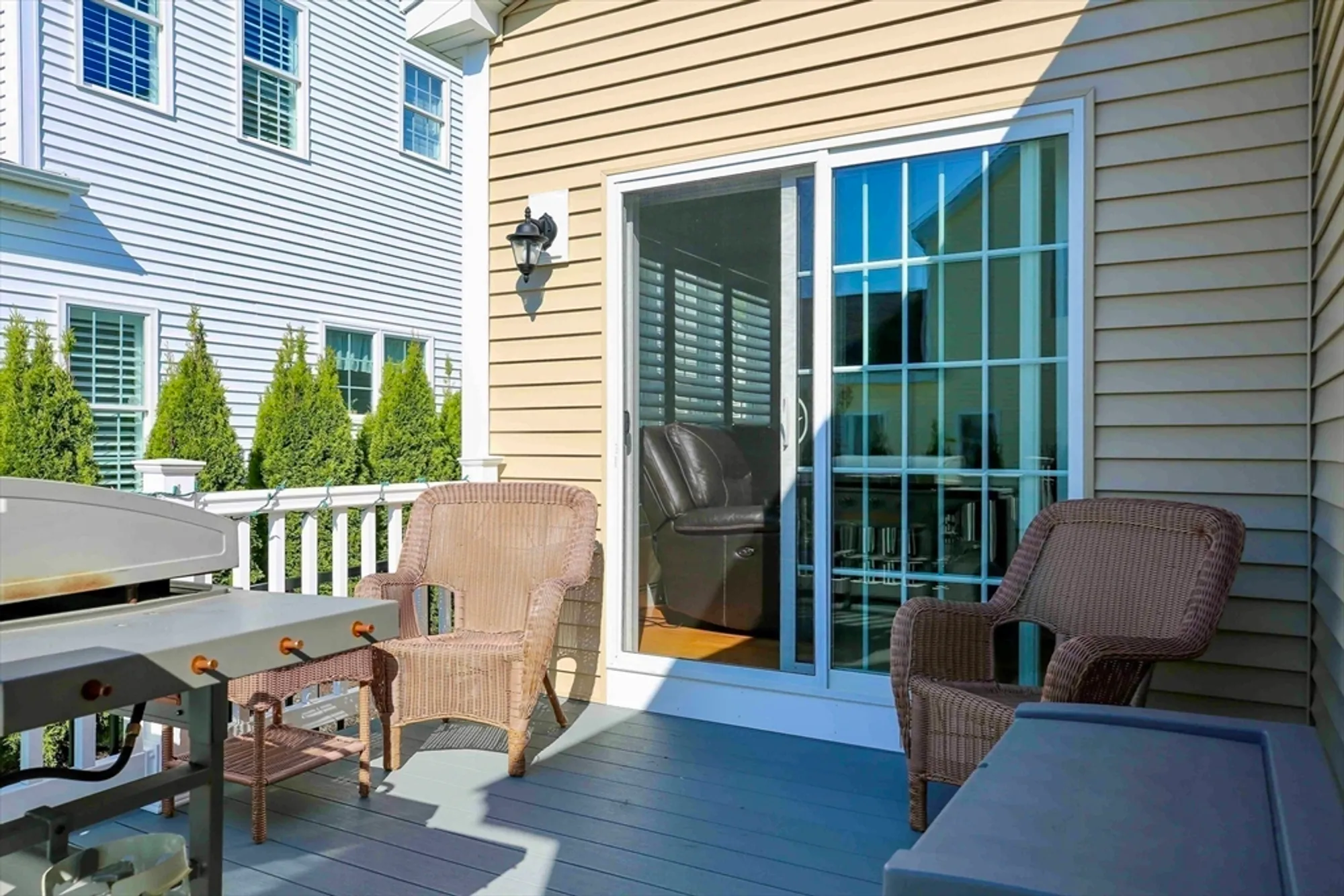 Property Slideshow image 32 of 38 | 27 tea party cir # 27, Holden, MA, 01520