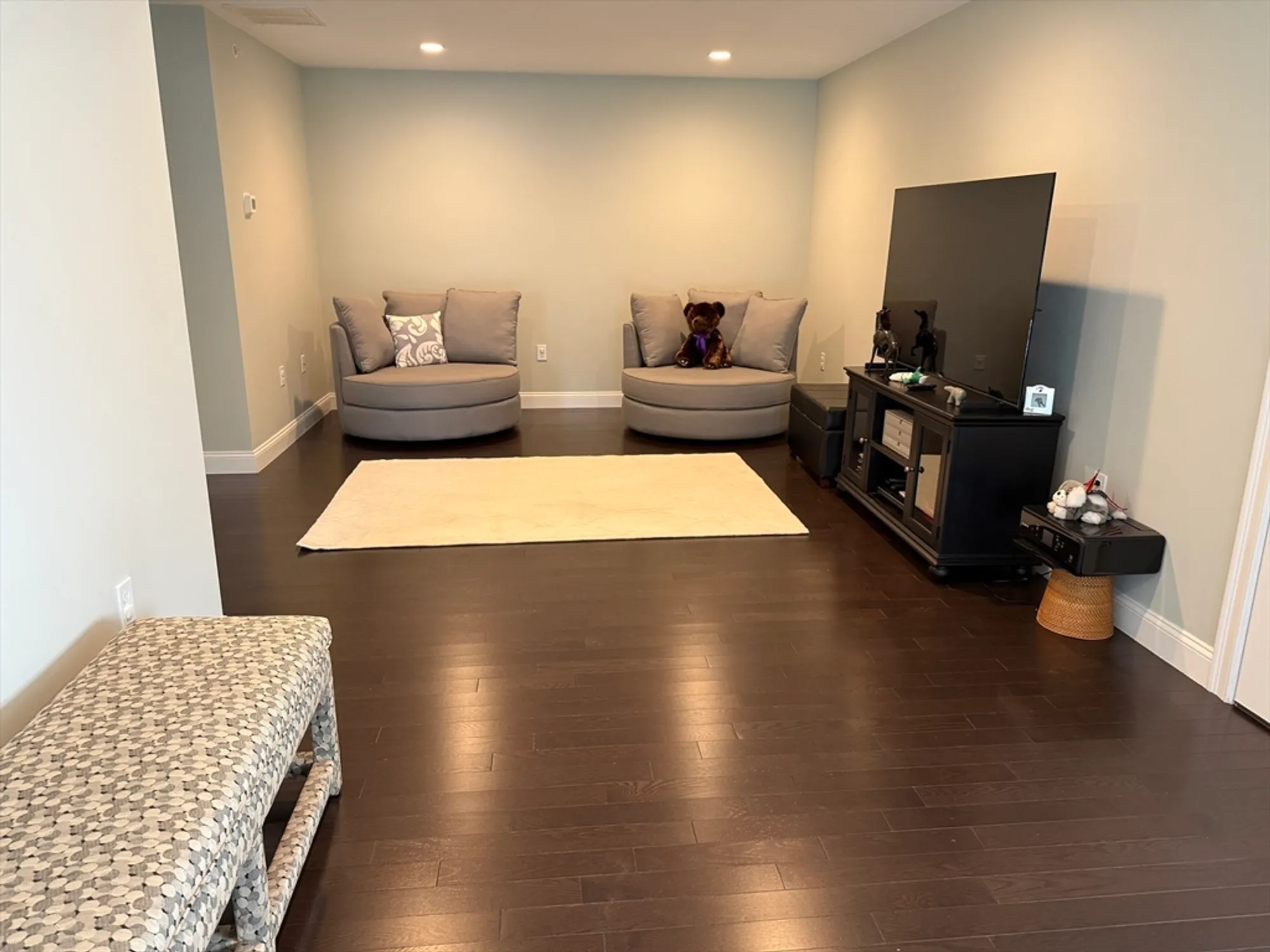 Property Slideshow image 16 of 27 | 13 birkdale ln # 13, Hopkinton, MA, 01748