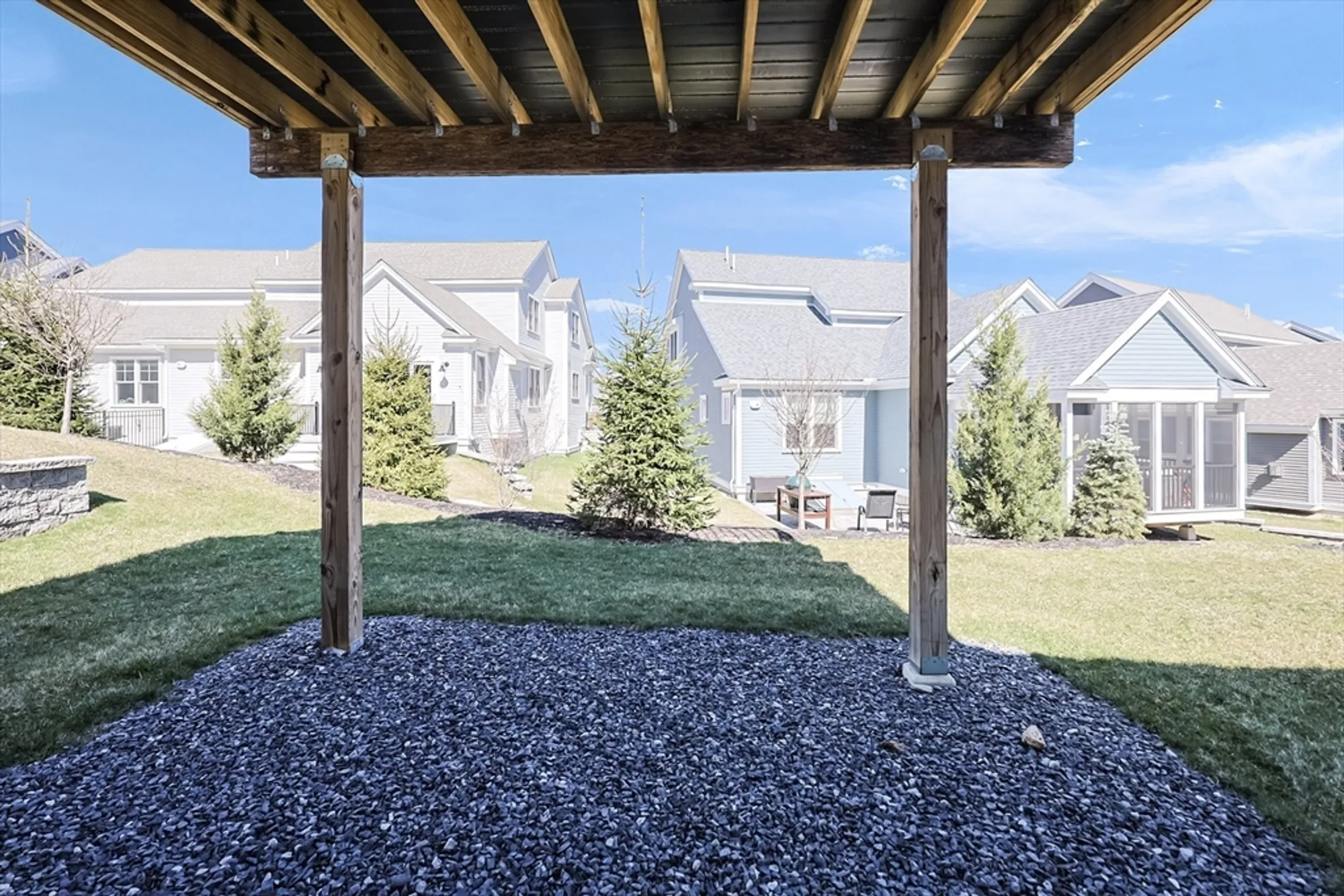 Property Slideshow image 24 of 27 | 13 birkdale ln # 13, Hopkinton, MA, 01748