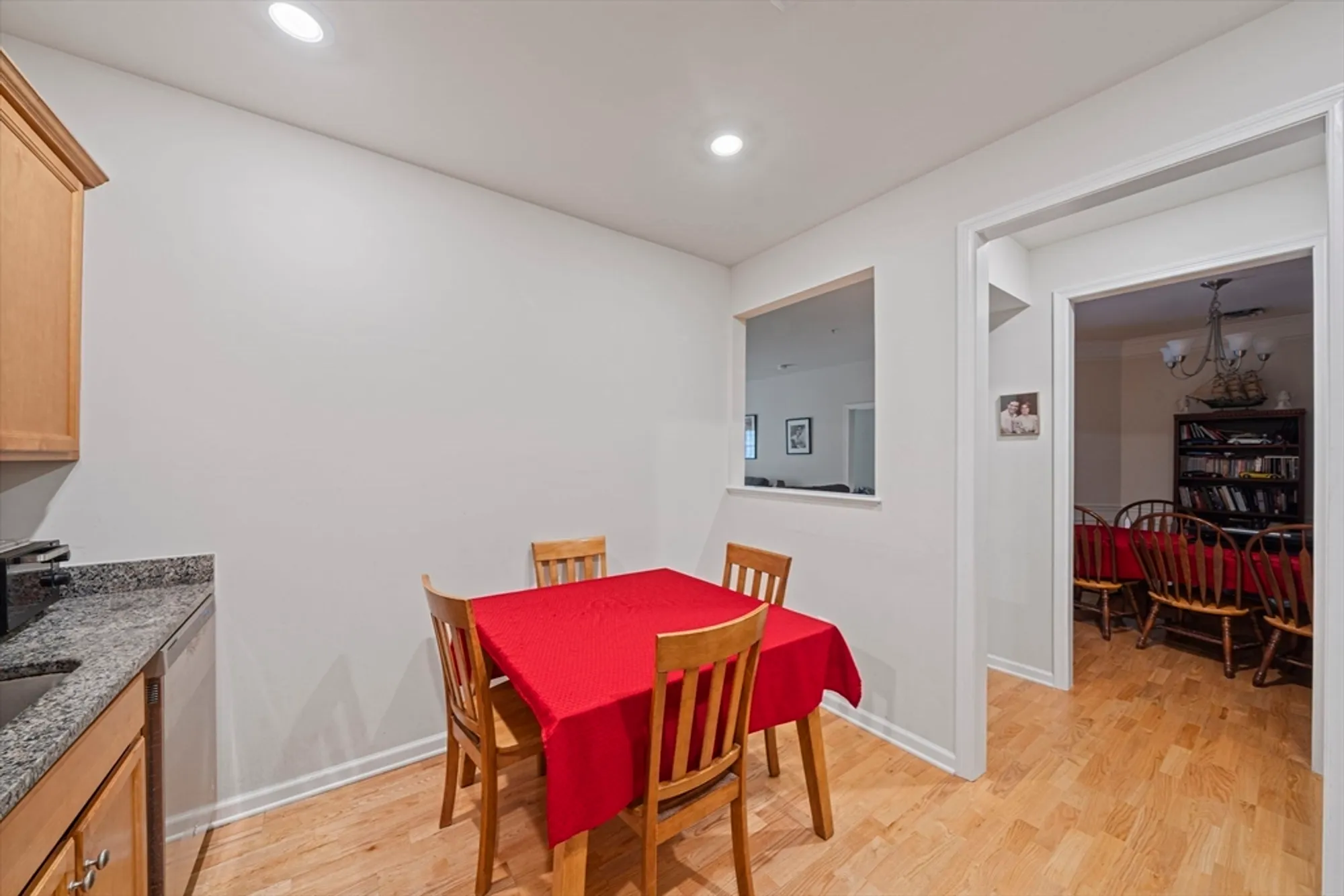 Property Slideshow image 9 of 27 | 130 trotter rd 1309, Weymouth, MA, 02190