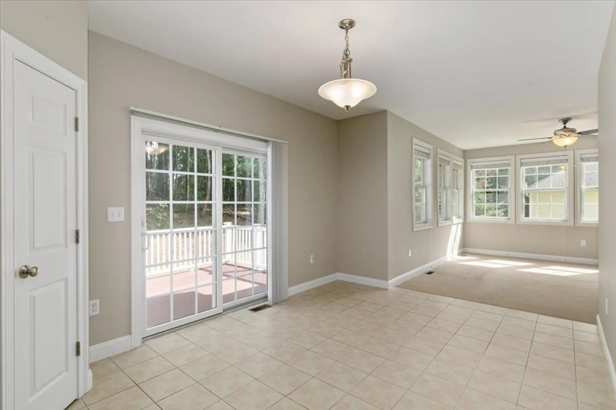 Property Slideshow image 18 of 42 | 13 hastings cir, Methuen, MA, 01844