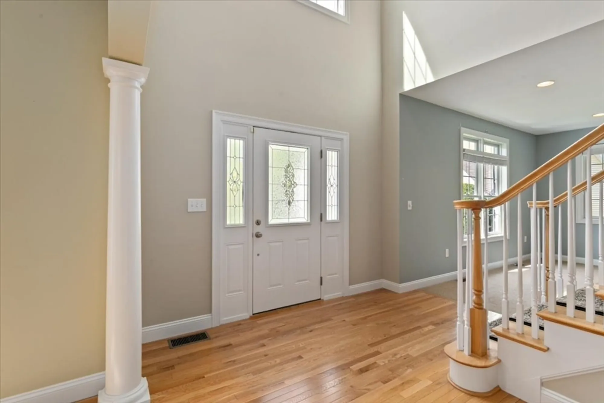 Property Slideshow image 5 of 42 | 13 hastings cir, Methuen, MA, 01844