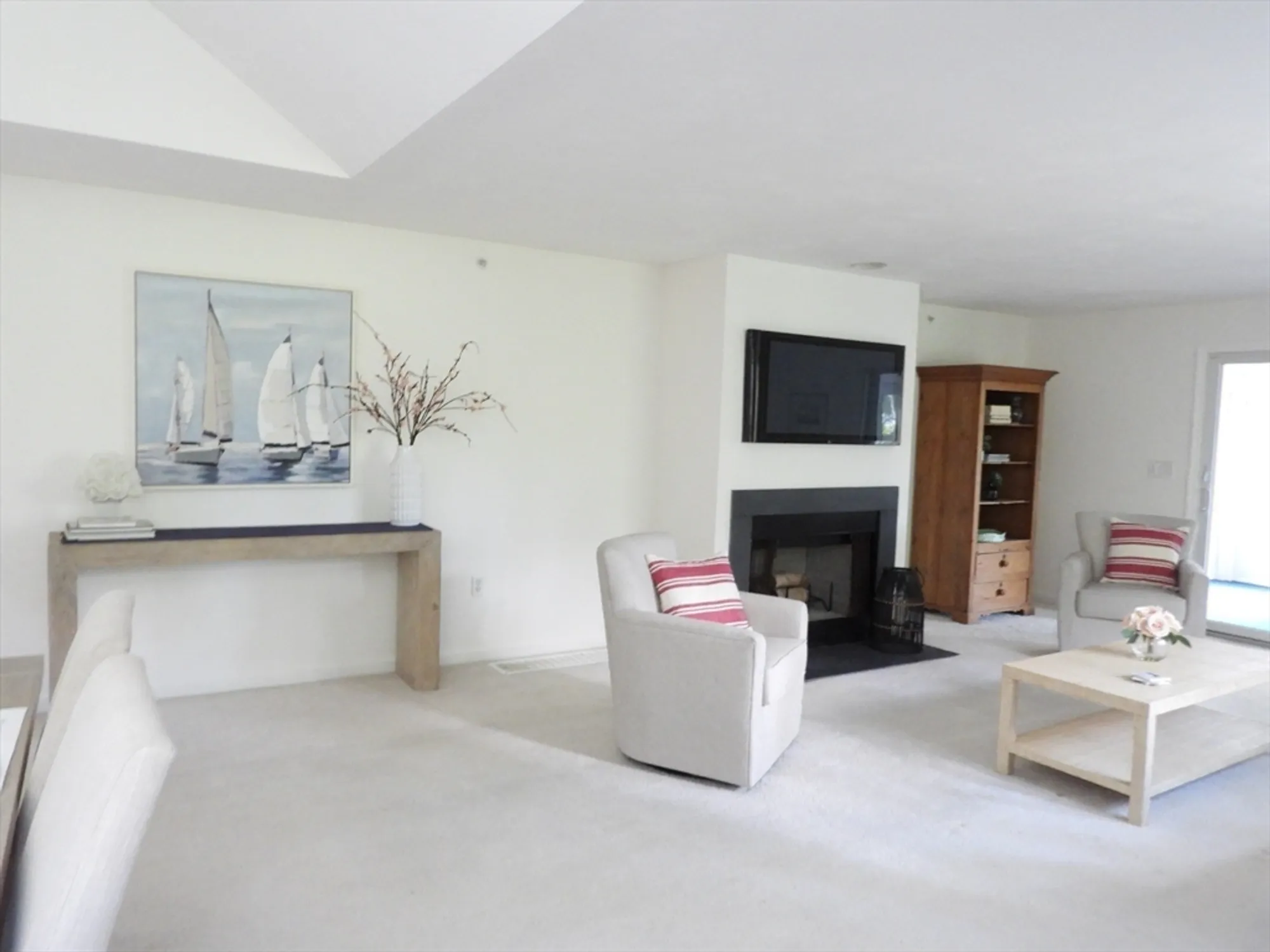 Property Slideshow image 11 of 37 | 181 leisure green dr, Mashpee, MA, 02649