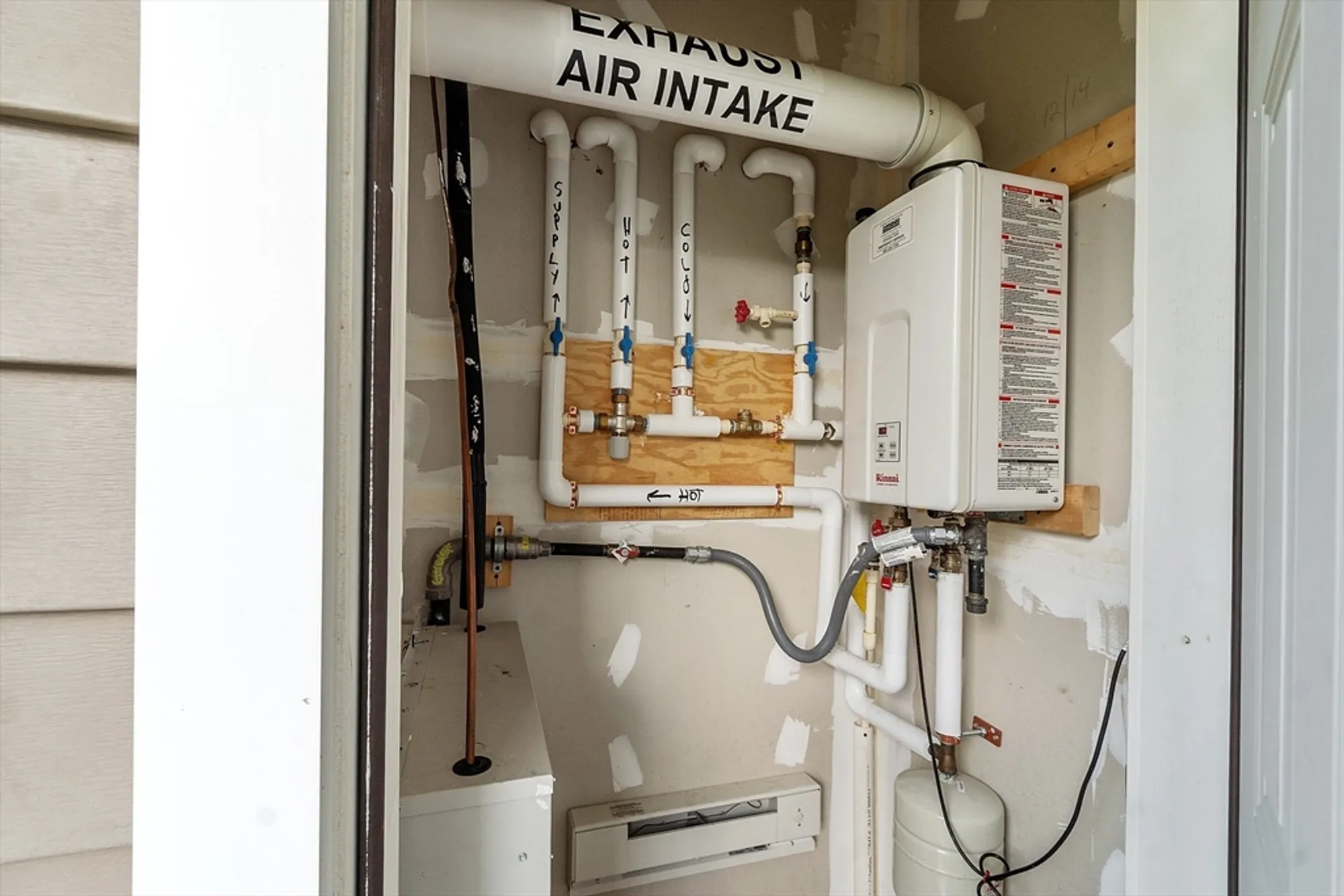 Property Slideshow image 30 of 33 | 2 francis dr 412, Andover, MA, 01810