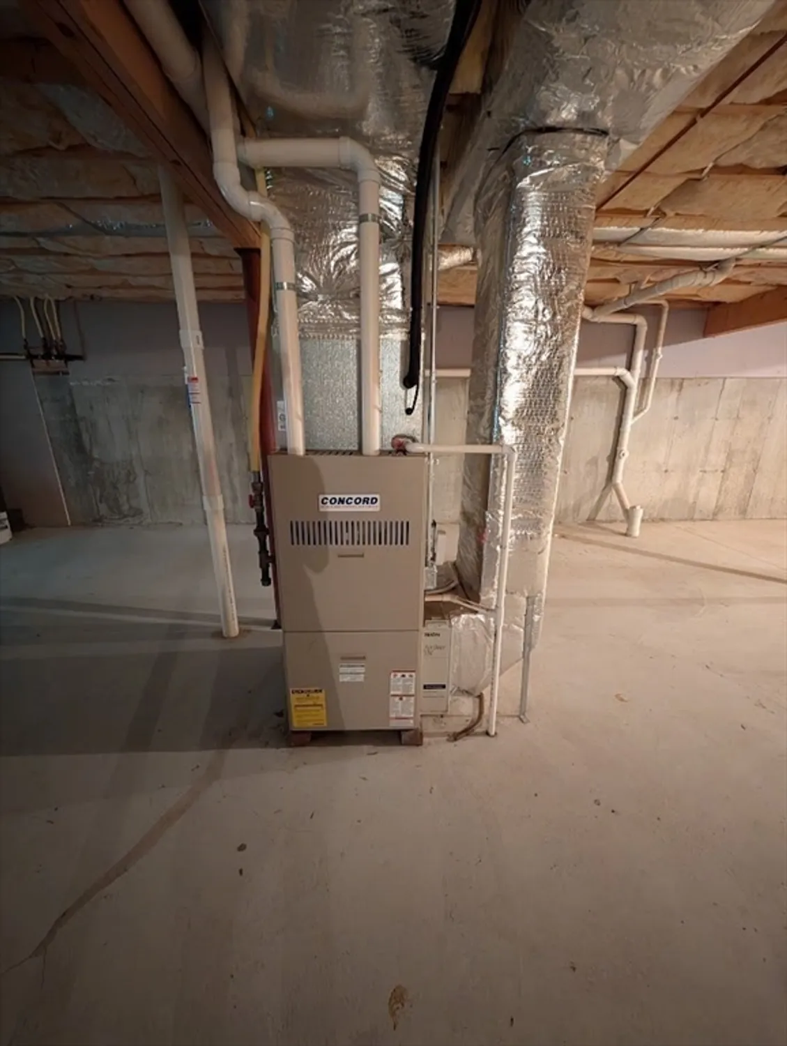 Property Slideshow image 35 of 41 | 32 horne way # 32, Millbury, MA, 01527