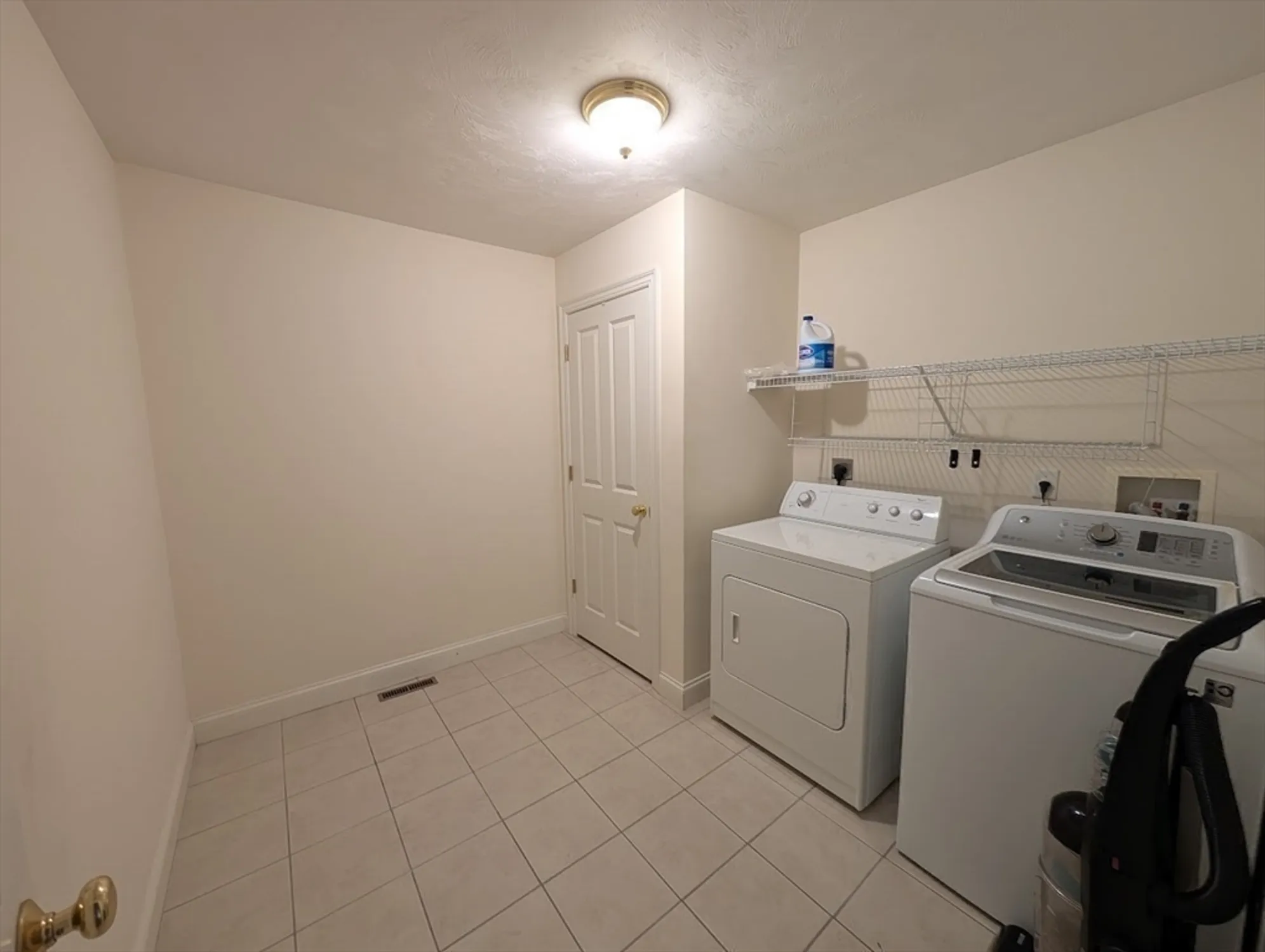 Property Slideshow image 26 of 41 | 32 horne way # 32, Millbury, MA, 01527