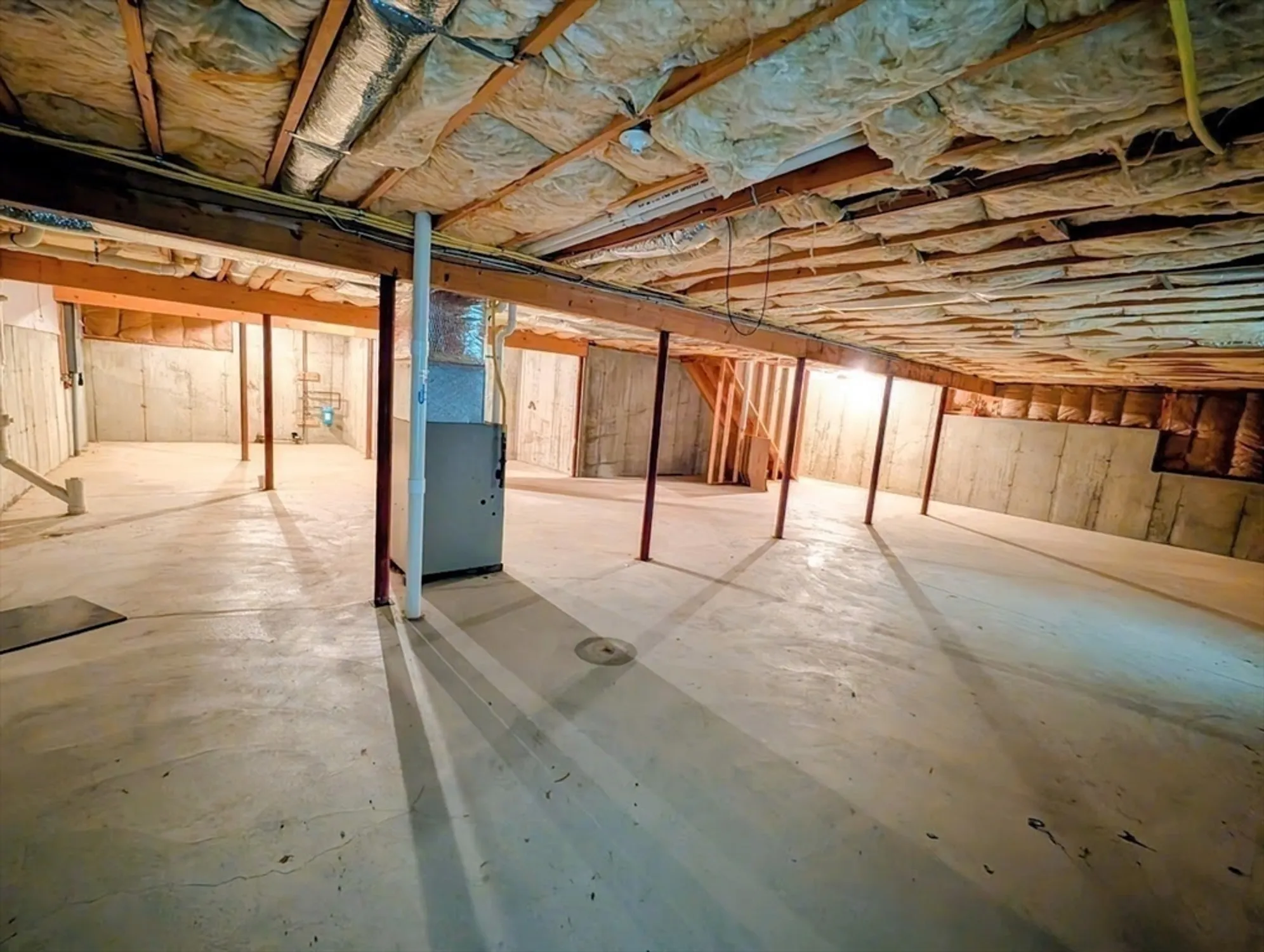 Property Slideshow image 30 of 41 | 32 horne way # 32, Millbury, MA, 01527