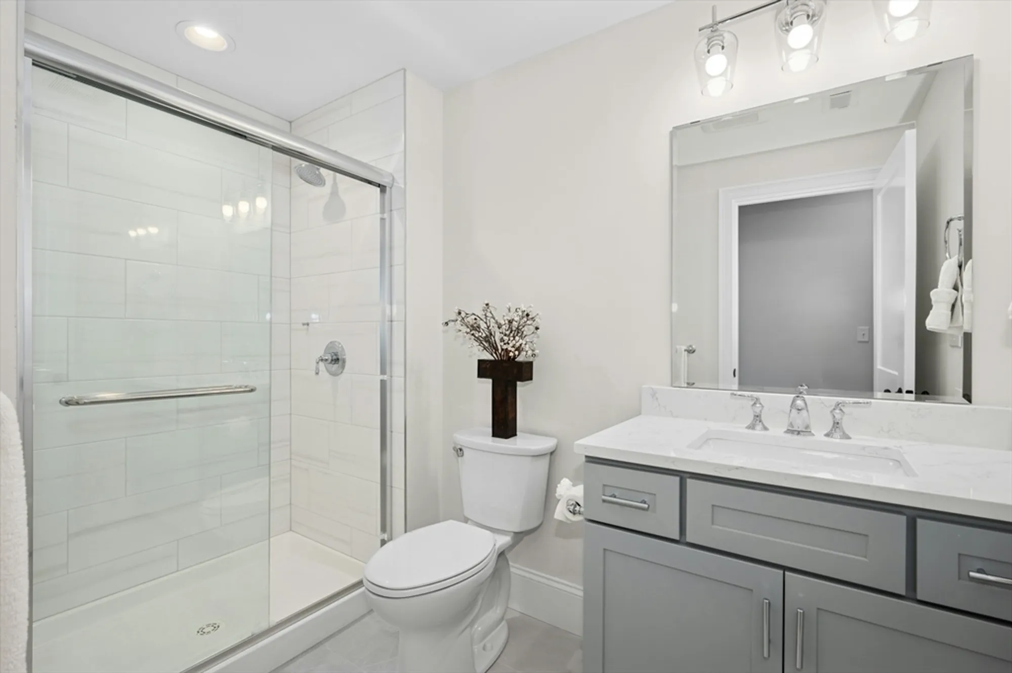 Property Slideshow image 37 of 42 | 71 weston ln # 71, Hopkinton, MA, 01748