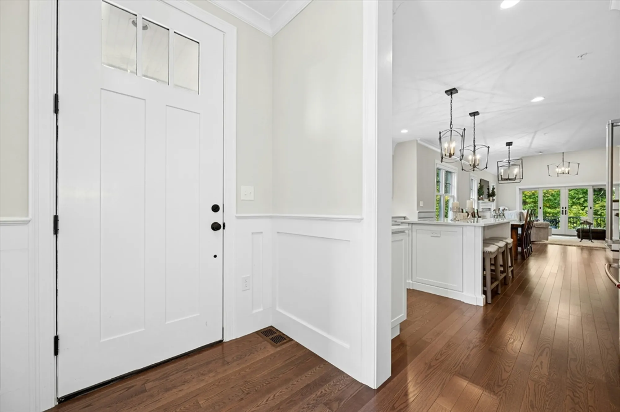 Property Slideshow image 4 of 42 | 71 weston ln # 71, Hopkinton, MA, 01748