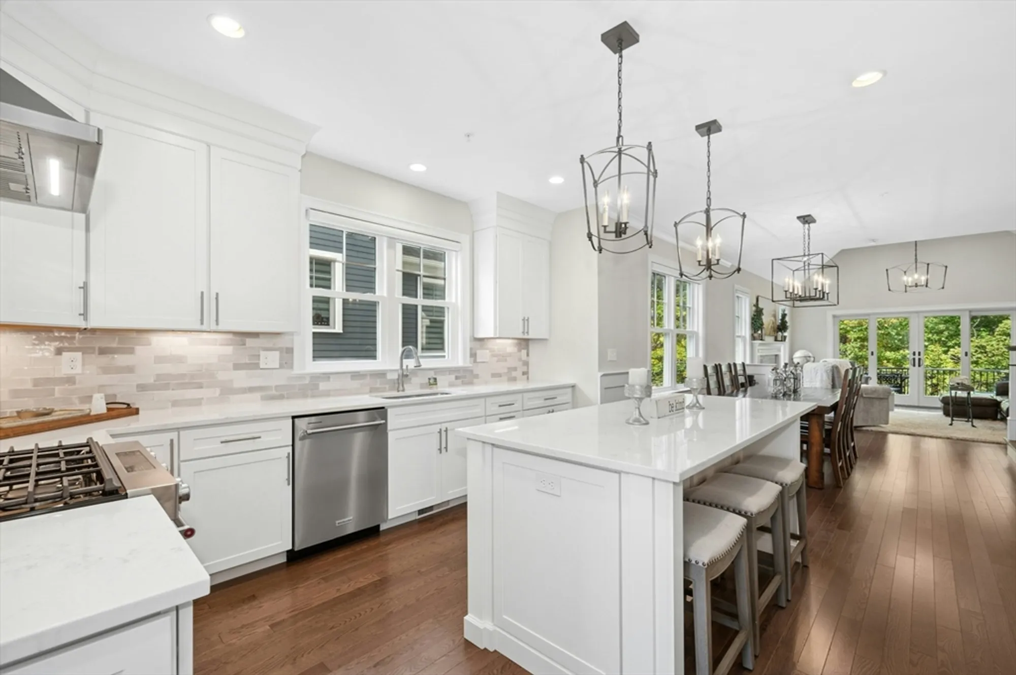 Property Slideshow image 8 of 42 | 71 weston ln # 71, Hopkinton, MA, 01748