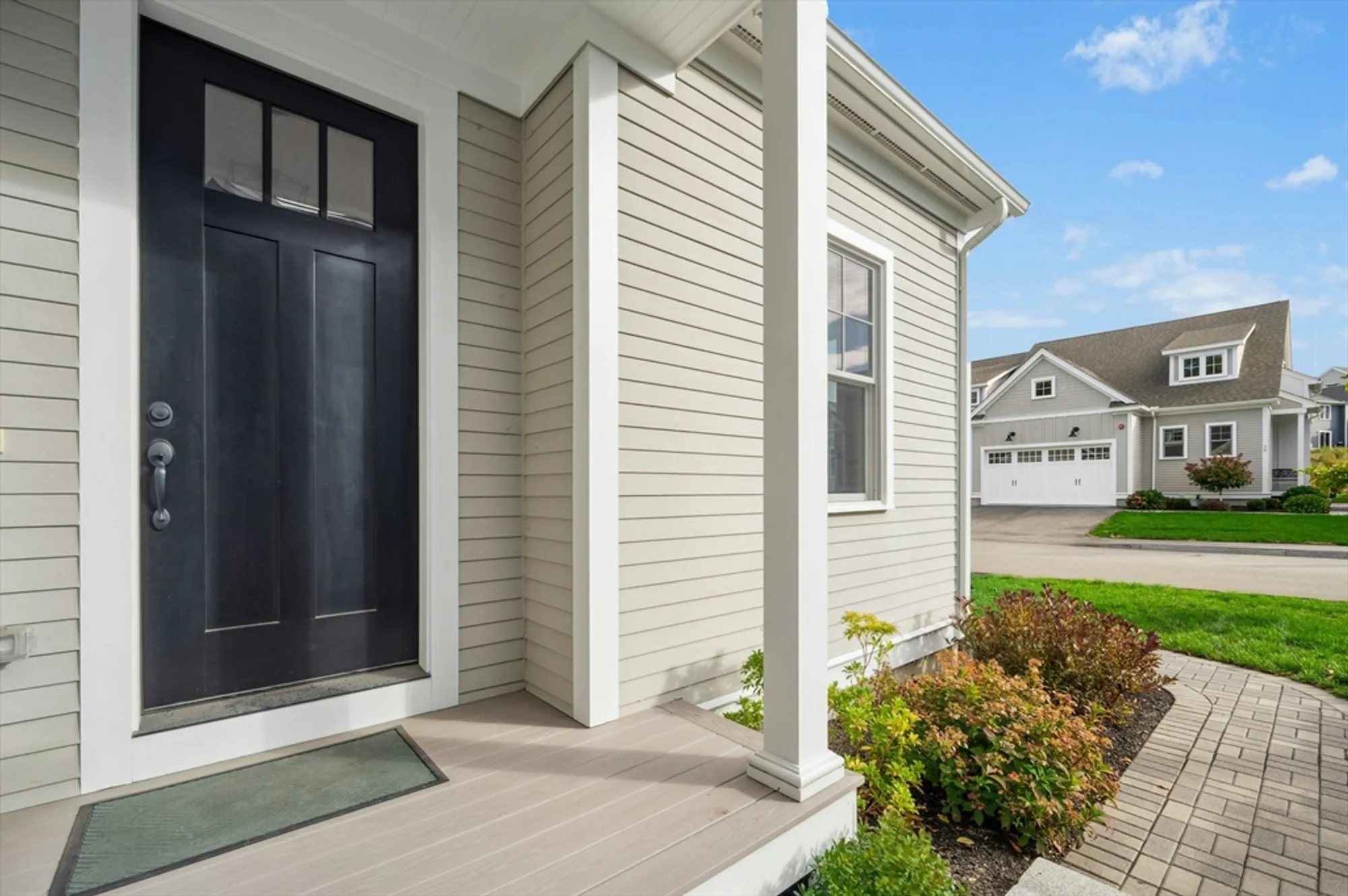 Property Slideshow image 3 of 42 | 71 weston ln # 71, Hopkinton, MA, 01748