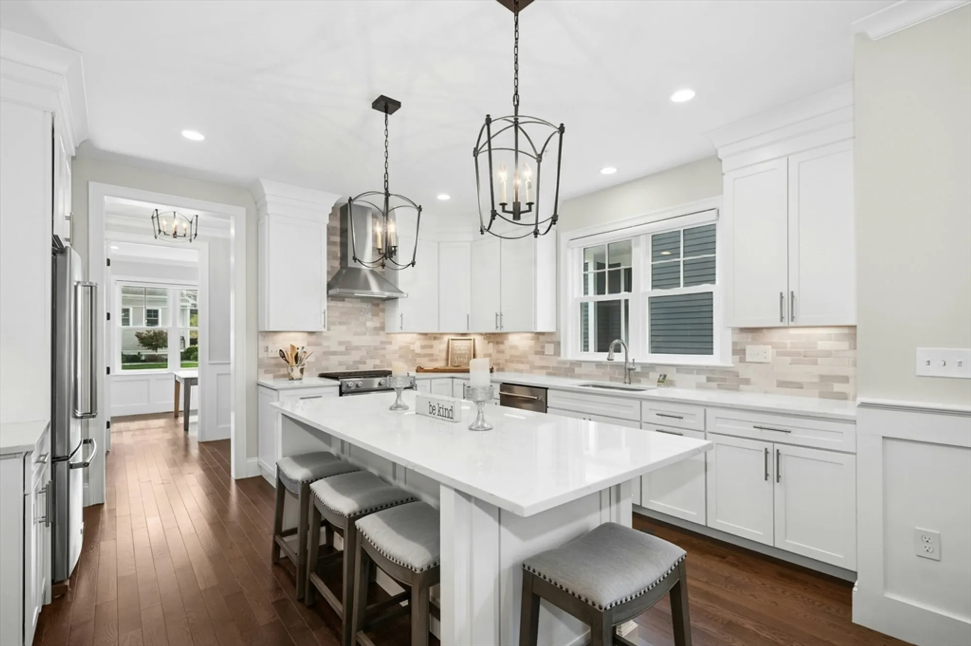 Property Slideshow image 5 of 42 | 71 weston ln # 71, Hopkinton, MA, 01748