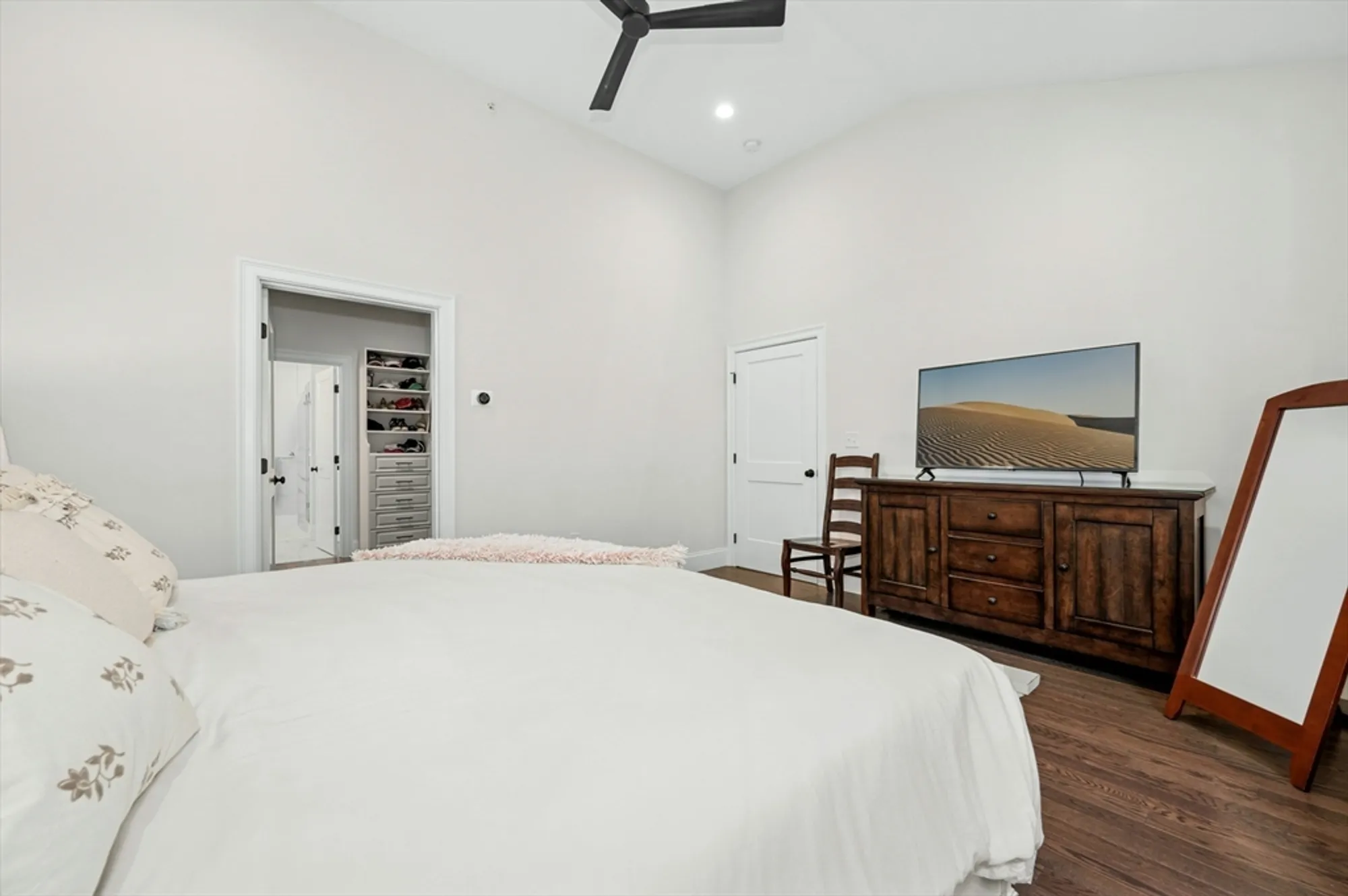 Property Slideshow image 20 of 42 | 71 weston ln # 71, Hopkinton, MA, 01748