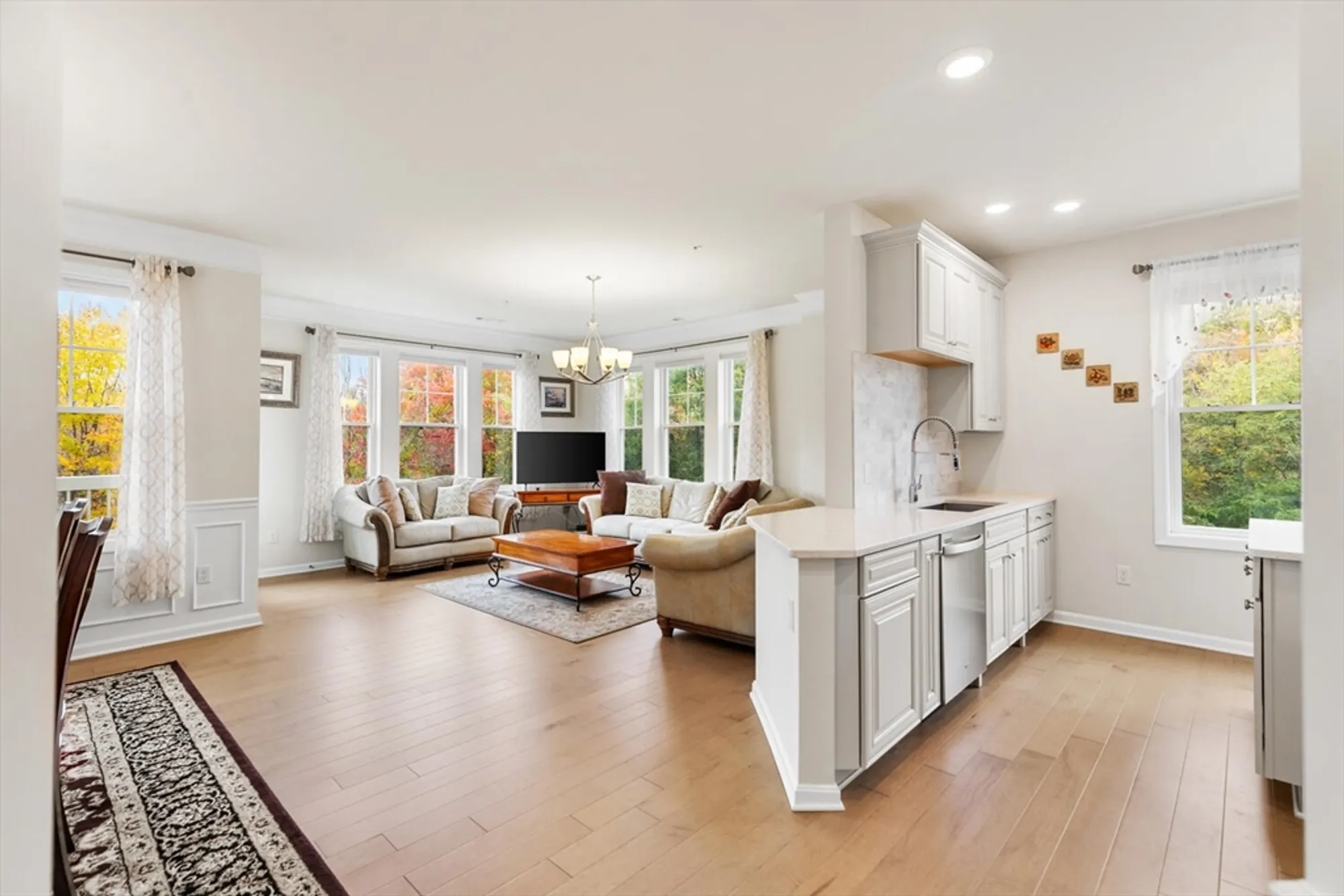 Property Slideshow image 11 of 36 | 2213 pennington dr # 2213, Walpole, MA, 02081