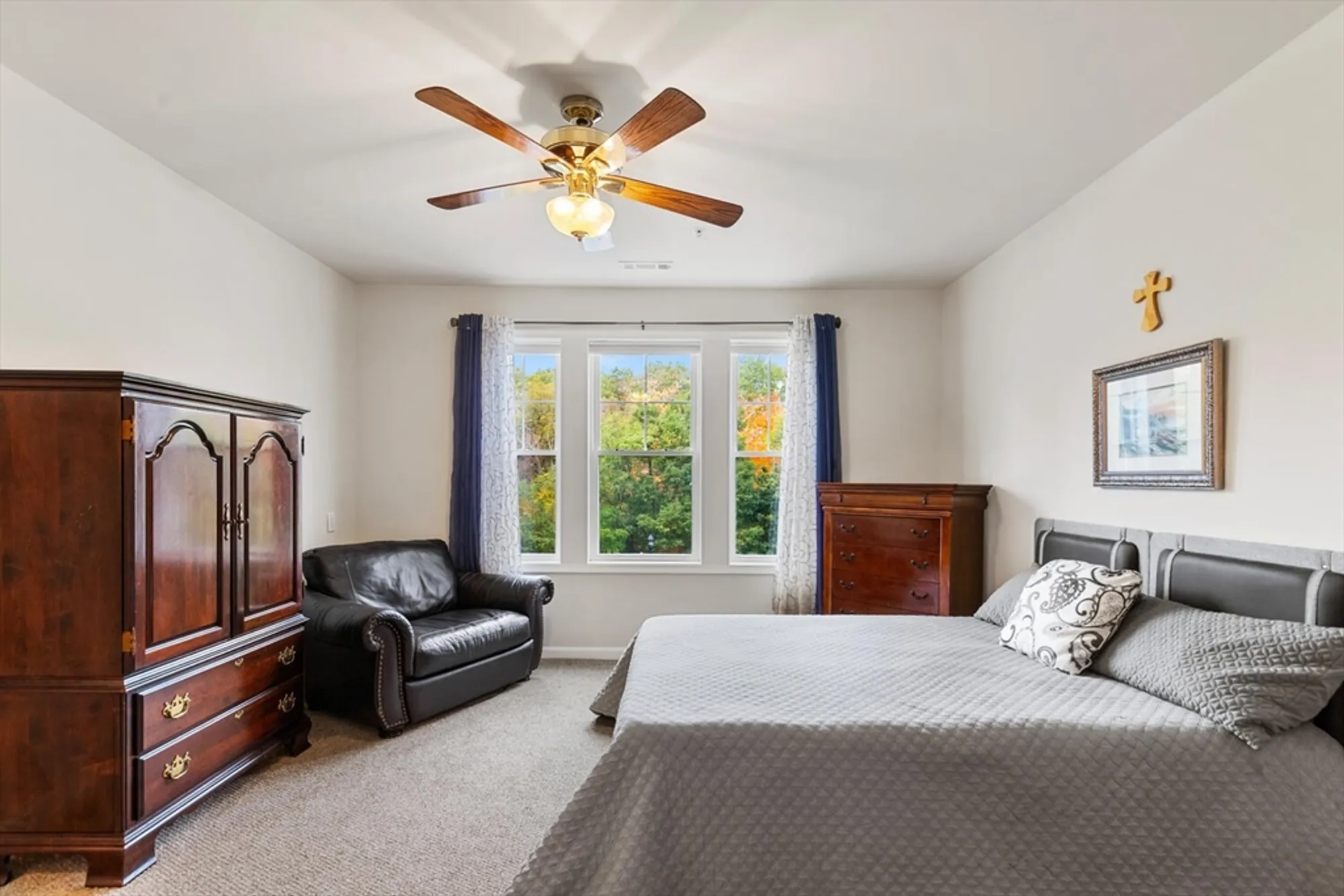 Property Slideshow image 19 of 36 | 2213 pennington dr # 2213, Walpole, MA, 02081