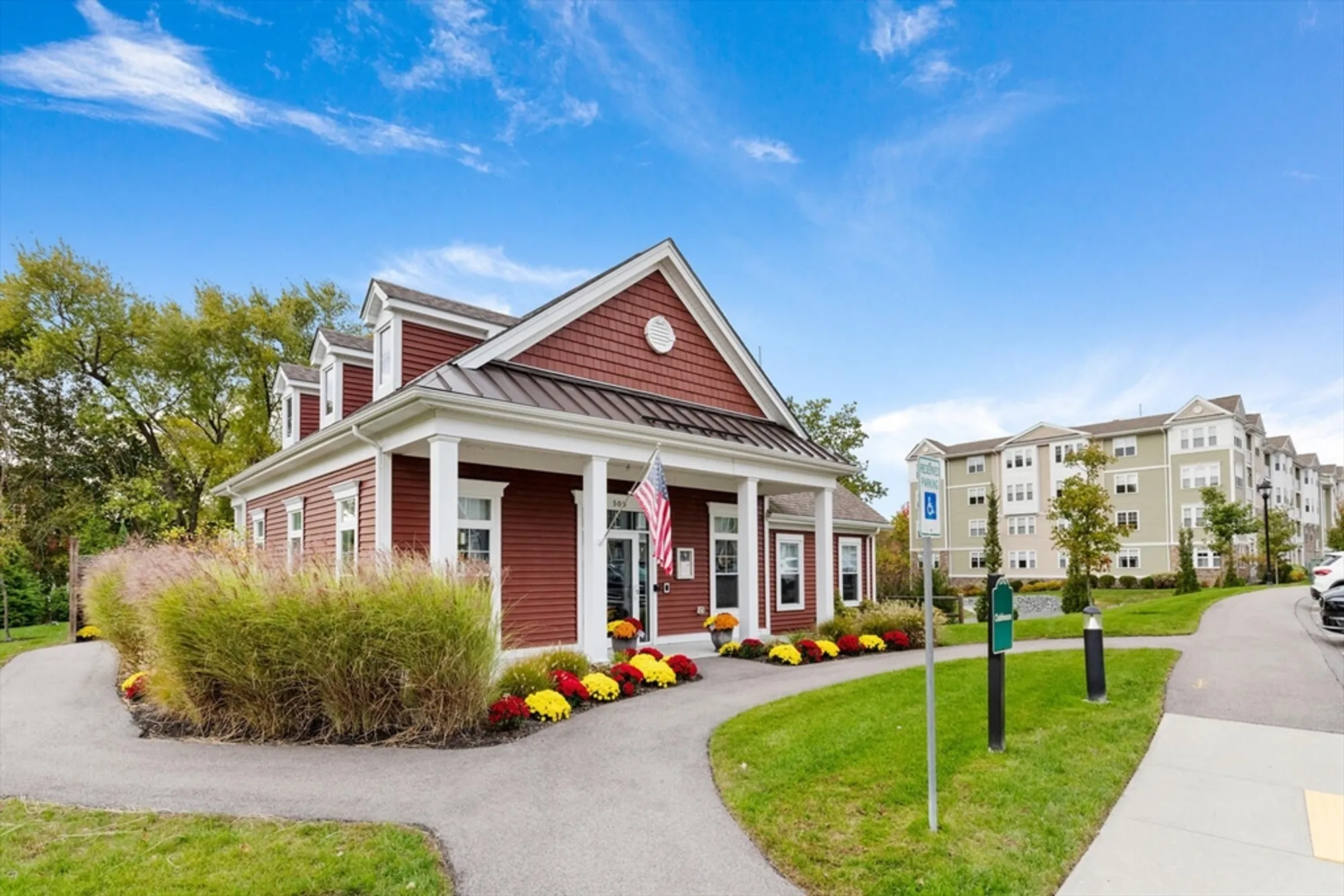 Property Slideshow image 27 of 36 | 2213 pennington dr # 2213, Walpole, MA, 02081