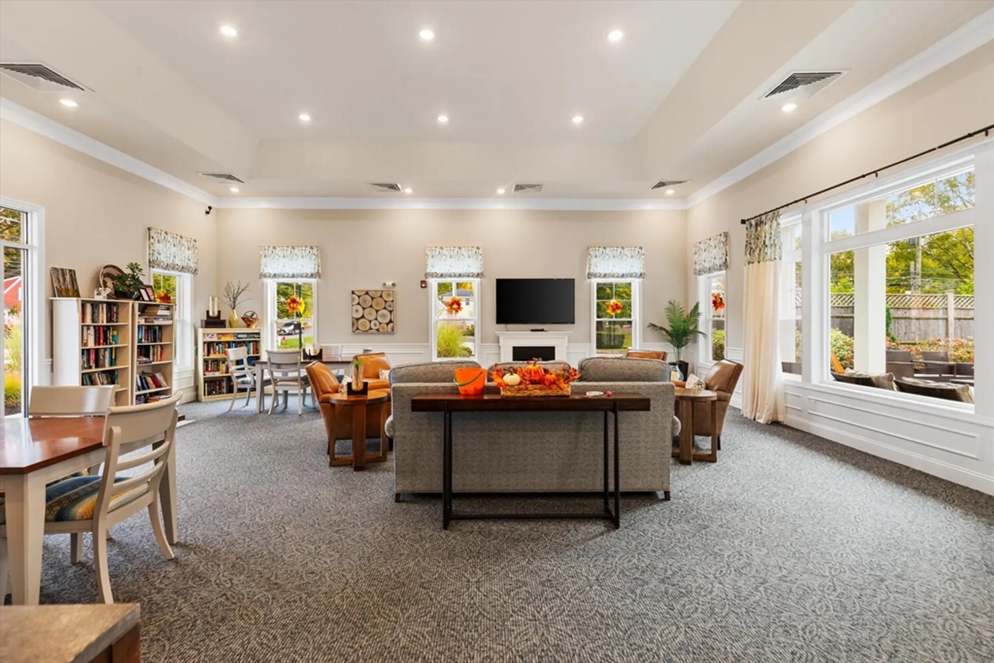 Property Slideshow image 28 of 36 | 2213 pennington dr # 2213, Walpole, MA, 02081