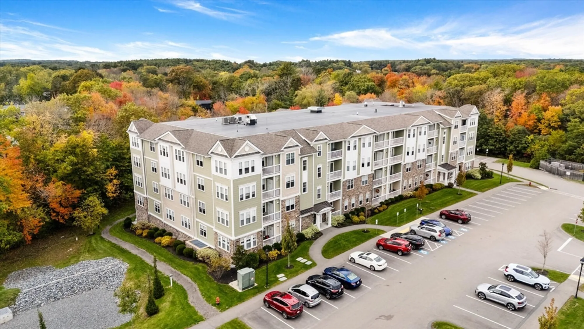 Property Slideshow image 34 of 36 | 2213 pennington dr # 2213, Walpole, MA, 02081