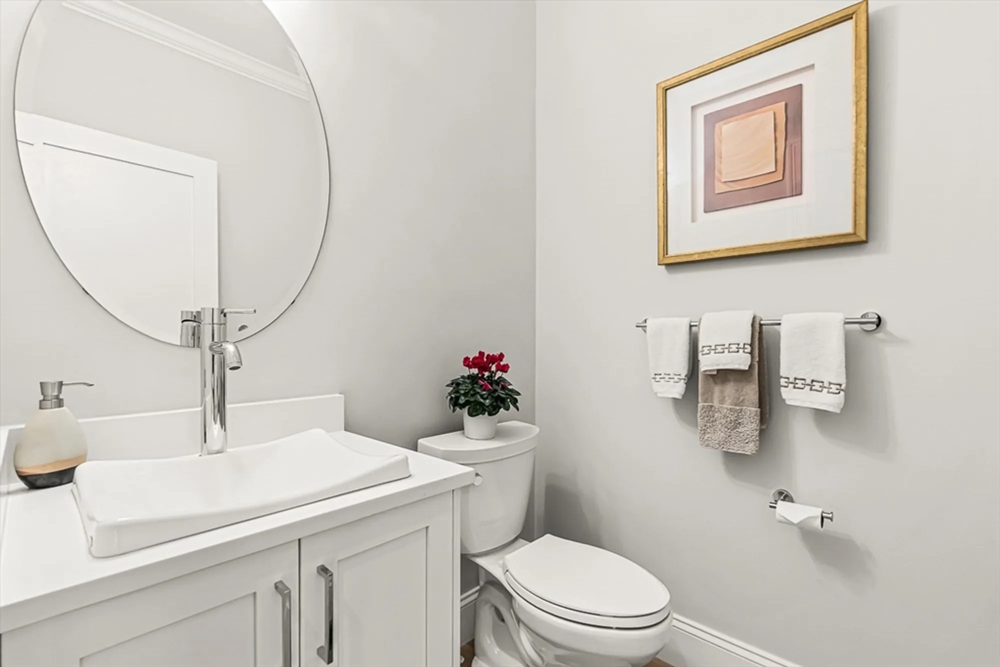 Property Slideshow image 21 of 32 | 5 peakes ln 5, Weston, MA, 02493