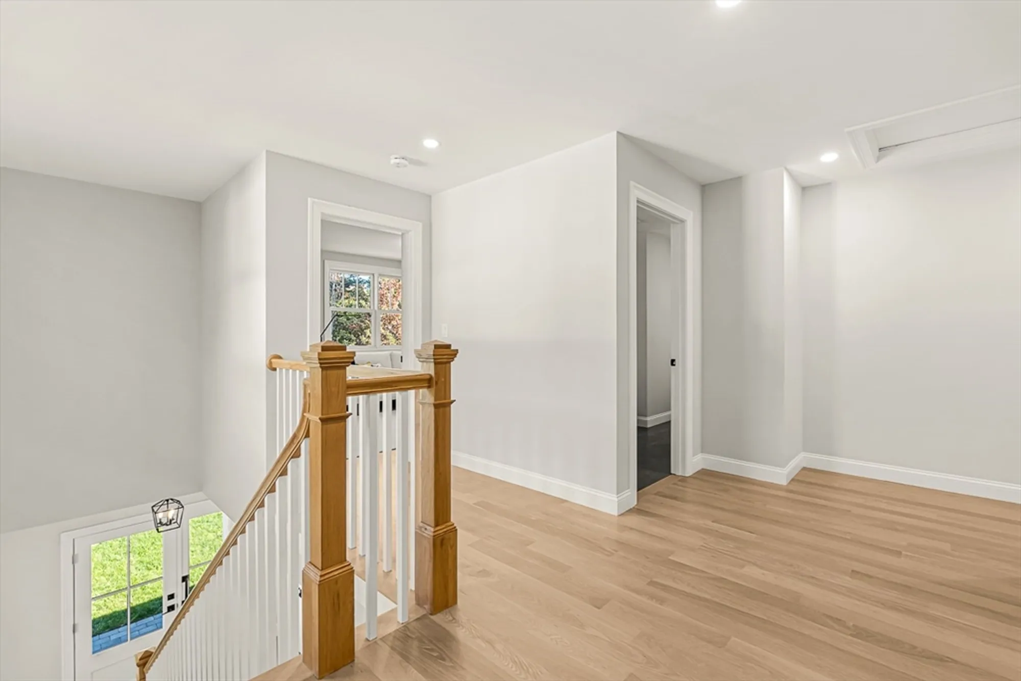 Property Slideshow image 22 of 32 | 5 peakes ln 5, Weston, MA, 02493