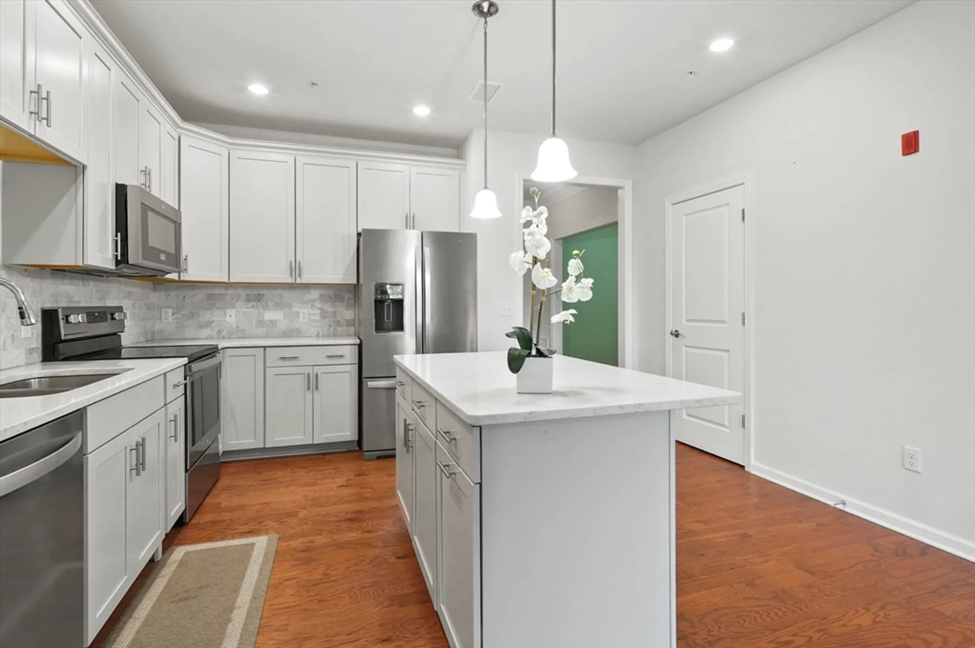 Property Slideshow image 2 of 34 | 2 talbot way 2103, Westborough, MA, 01581