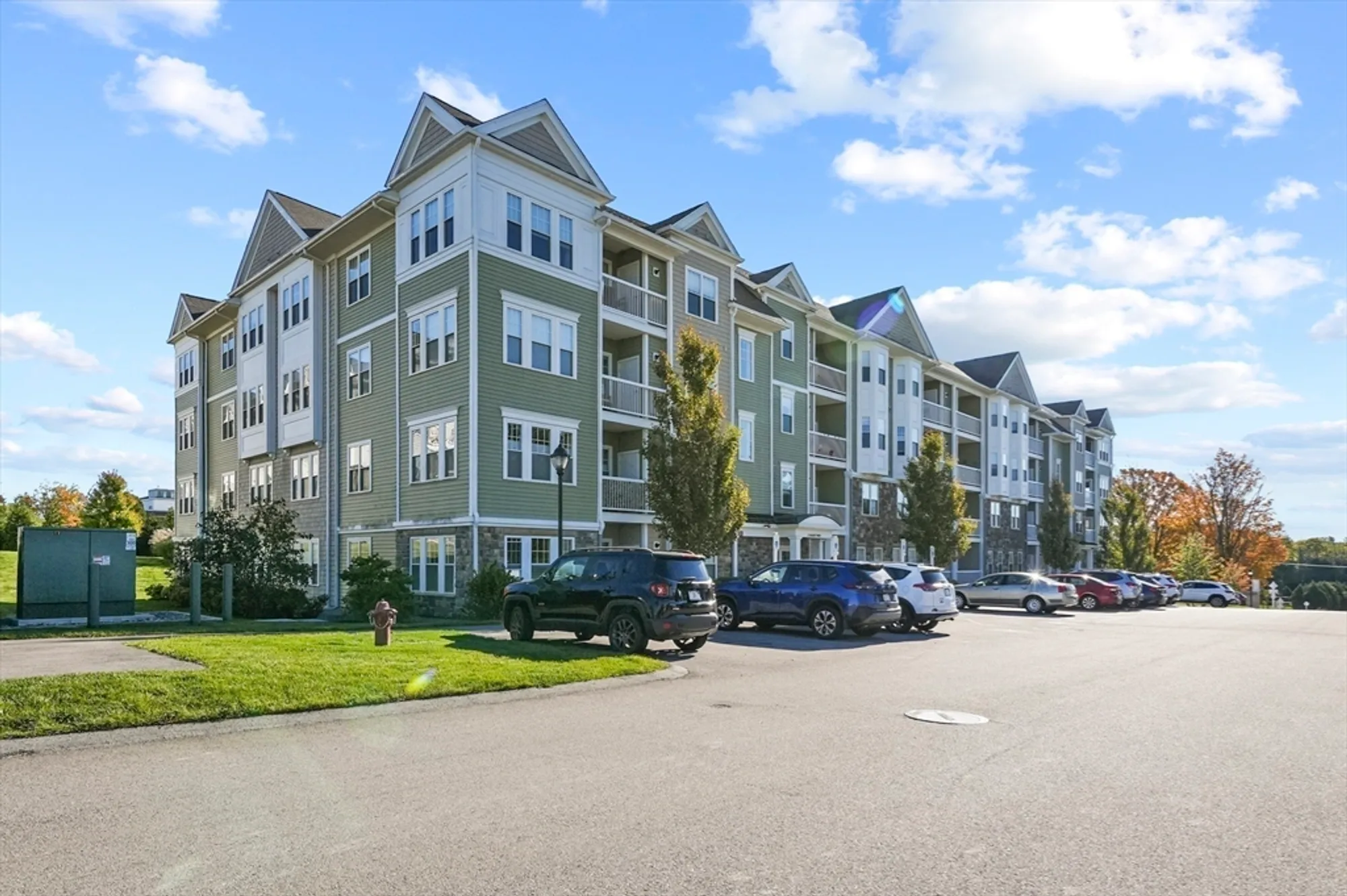 Property Slideshow image 20 of 34 | 2 talbot way 2103, Westborough, MA, 01581