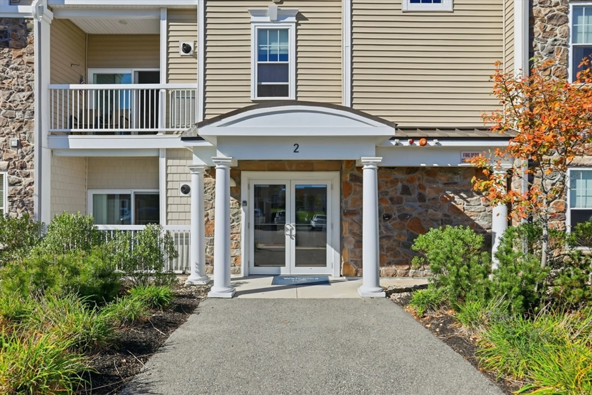 Property Slideshow image 31 of 37 | 2 francis dr 213, Andover, MA, 01810