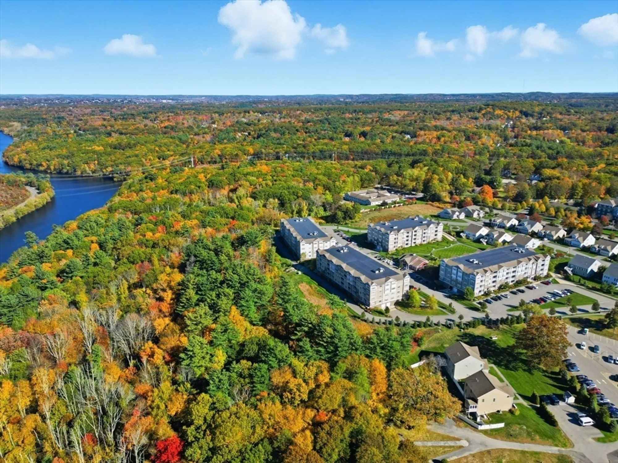 Property Slideshow image 35 of 37 | 2 francis dr 213, Andover, MA, 01810