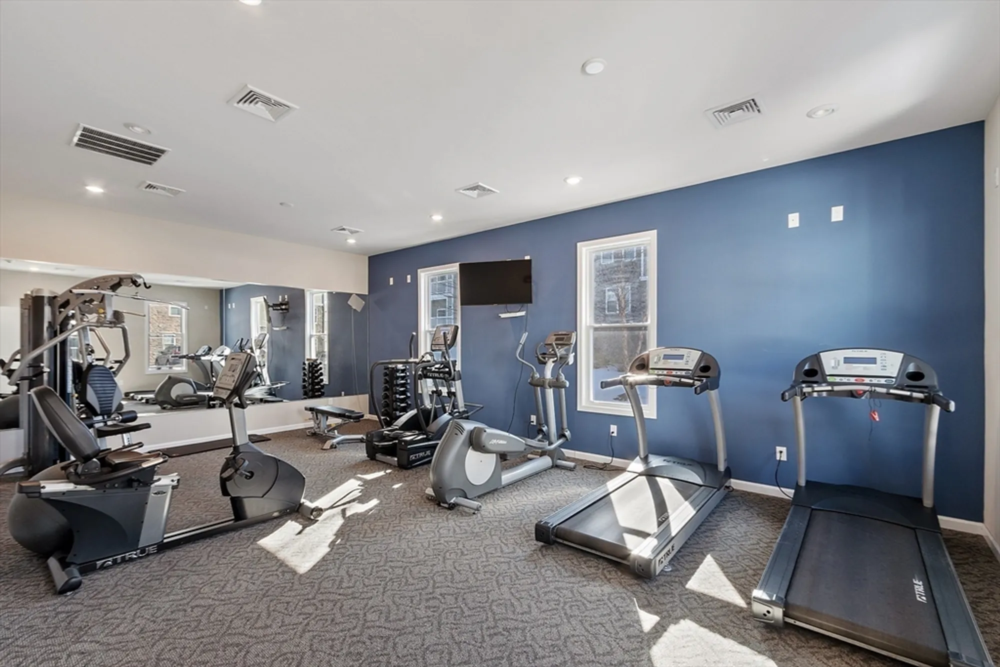 Property Slideshow image 28 of 37 | 2 francis dr 213, Andover, MA, 01810