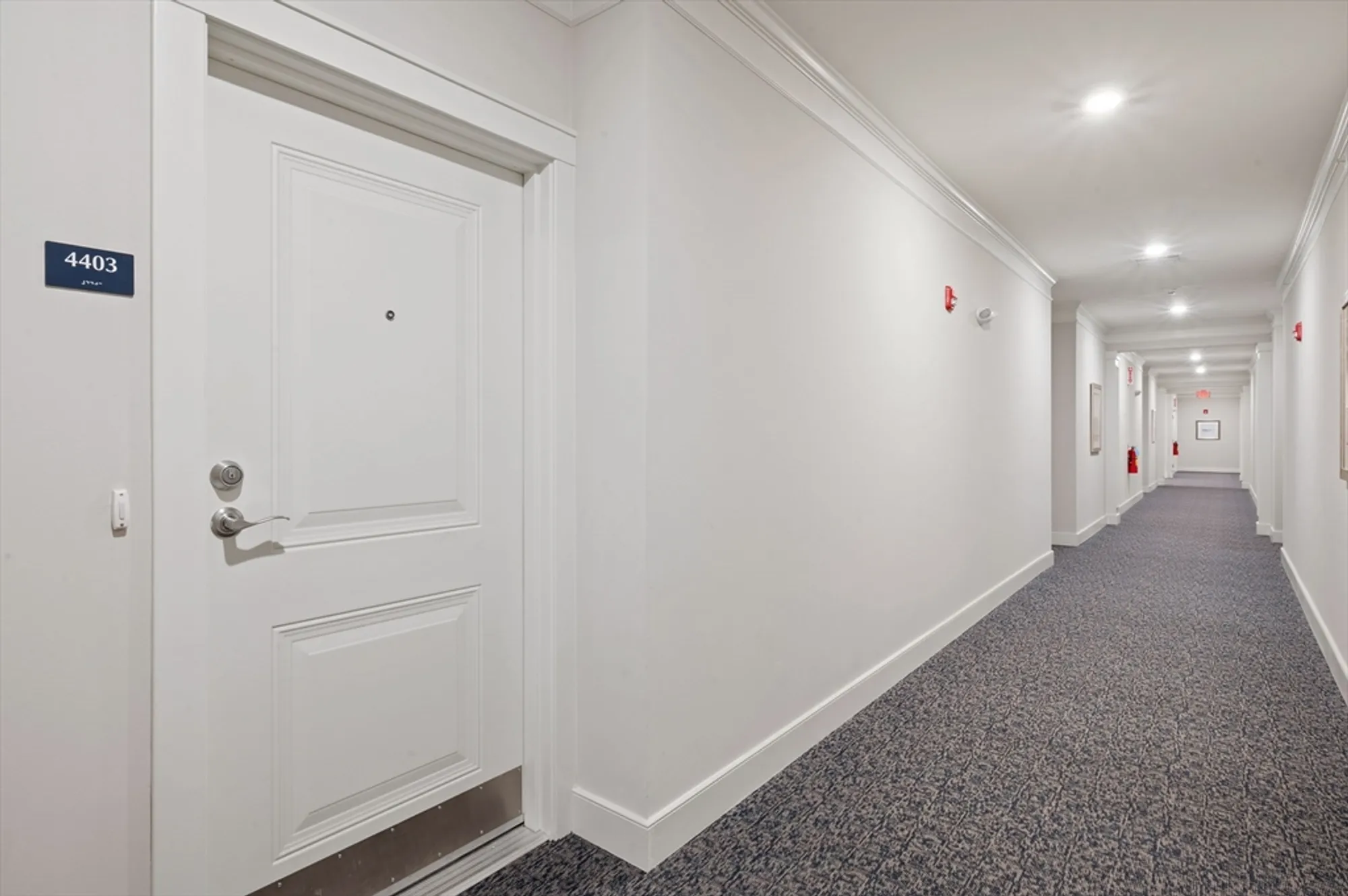 Property Slideshow image 19 of 32 | 4403 peters farm way 403, Westborough, MA, 01581