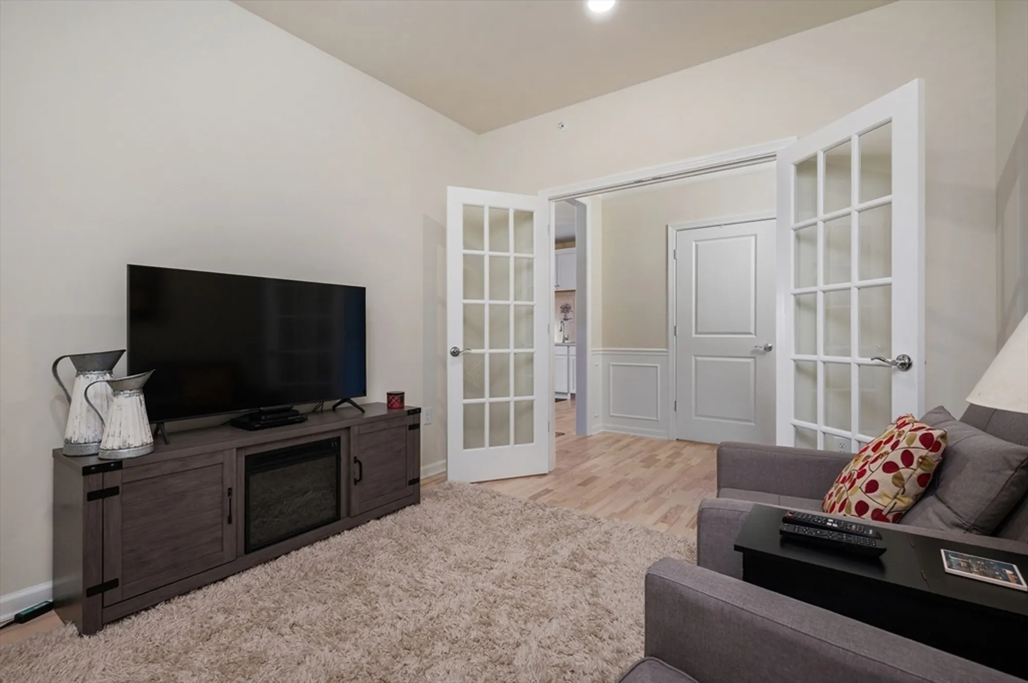Property Slideshow image 15 of 32 | 4403 peters farm way 403, Westborough, MA, 01581