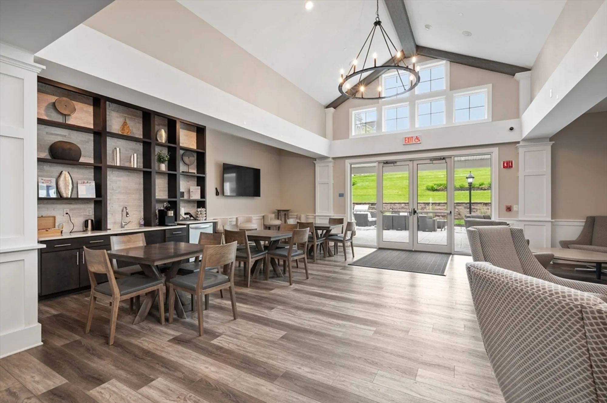 Property Slideshow image 24 of 32 | 4403 peters farm way 403, Westborough, MA, 01581